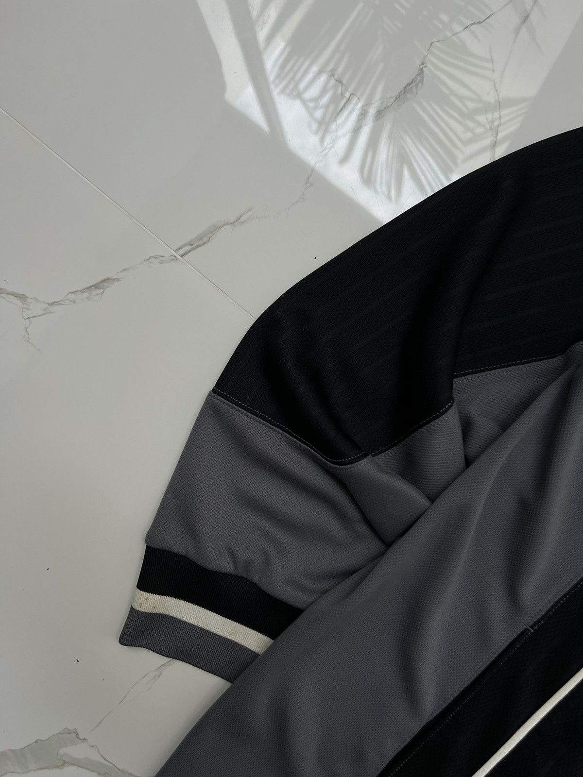 Nike × Vintage 90's NIKE AIR BASKETBALL 1982 RARE RETRO Y2K TRACK JACKET Size US XL / EU 56 / 4 - 5 Thumbnail