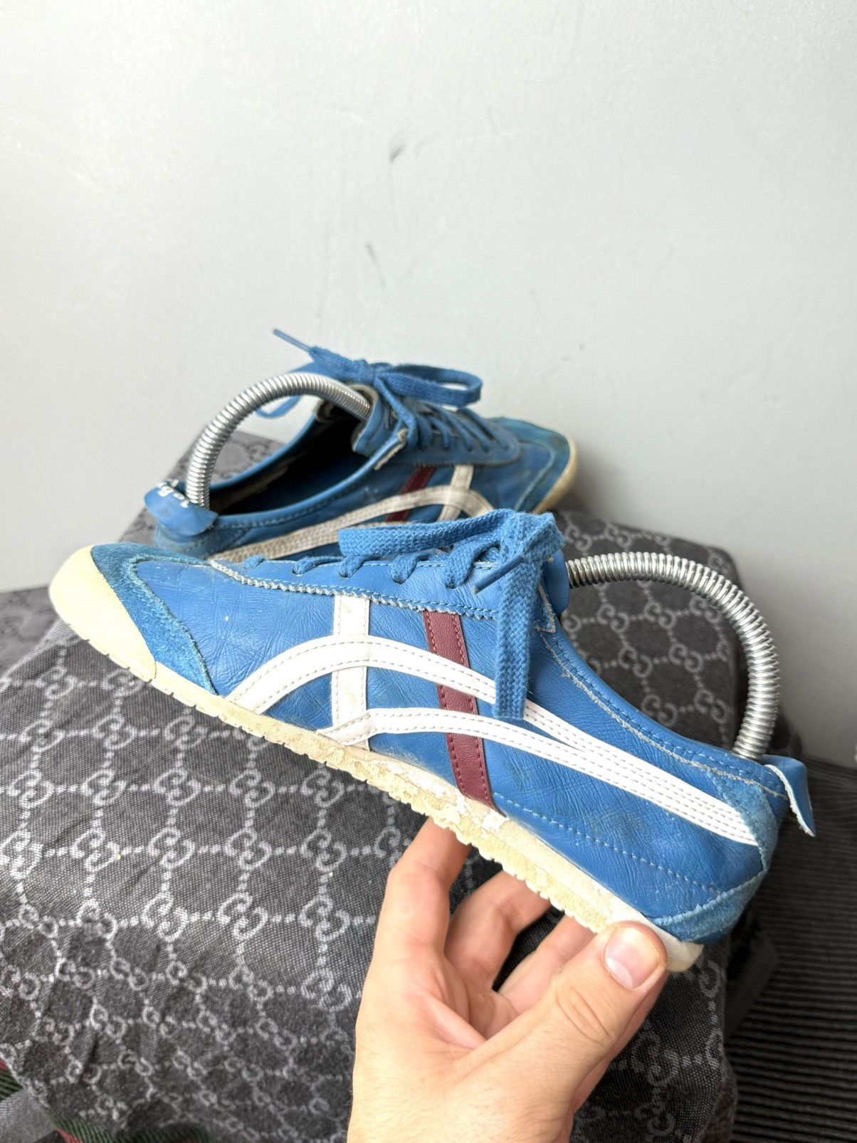 Asics Rare! Vintage Onitsuka Tiger Low Top Sneakers Asics Size US 5 / IT 35 - 7 Thumbnail