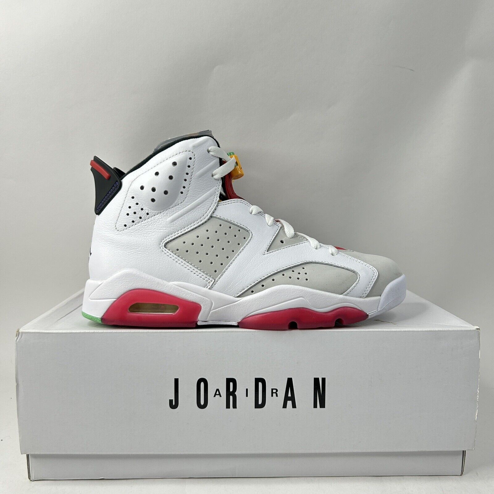 Nike Nike Shoes Air Jordan 6 Retro “Hare" 2024 Size US 8 / EU 41 - 4 Thumbnail