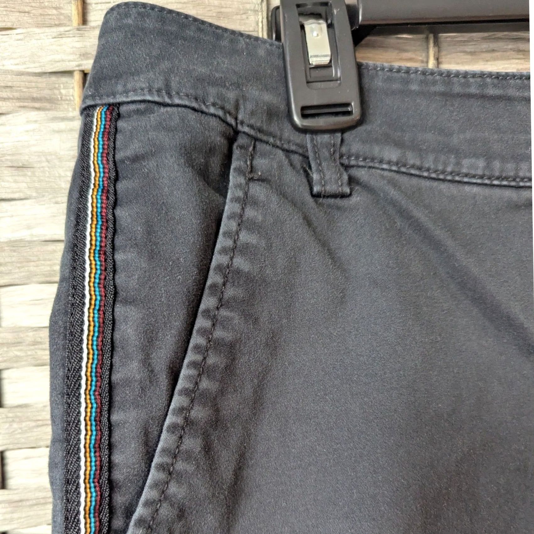 Vintage Cabi Charcoal Gray Rainbow Side Stripe Pants Womens 6 Casual Workwear Slim Tapered Front Flat Front Pockets Button Zip Size 28" / US 6 / IT 42 - 4 Thumbnail