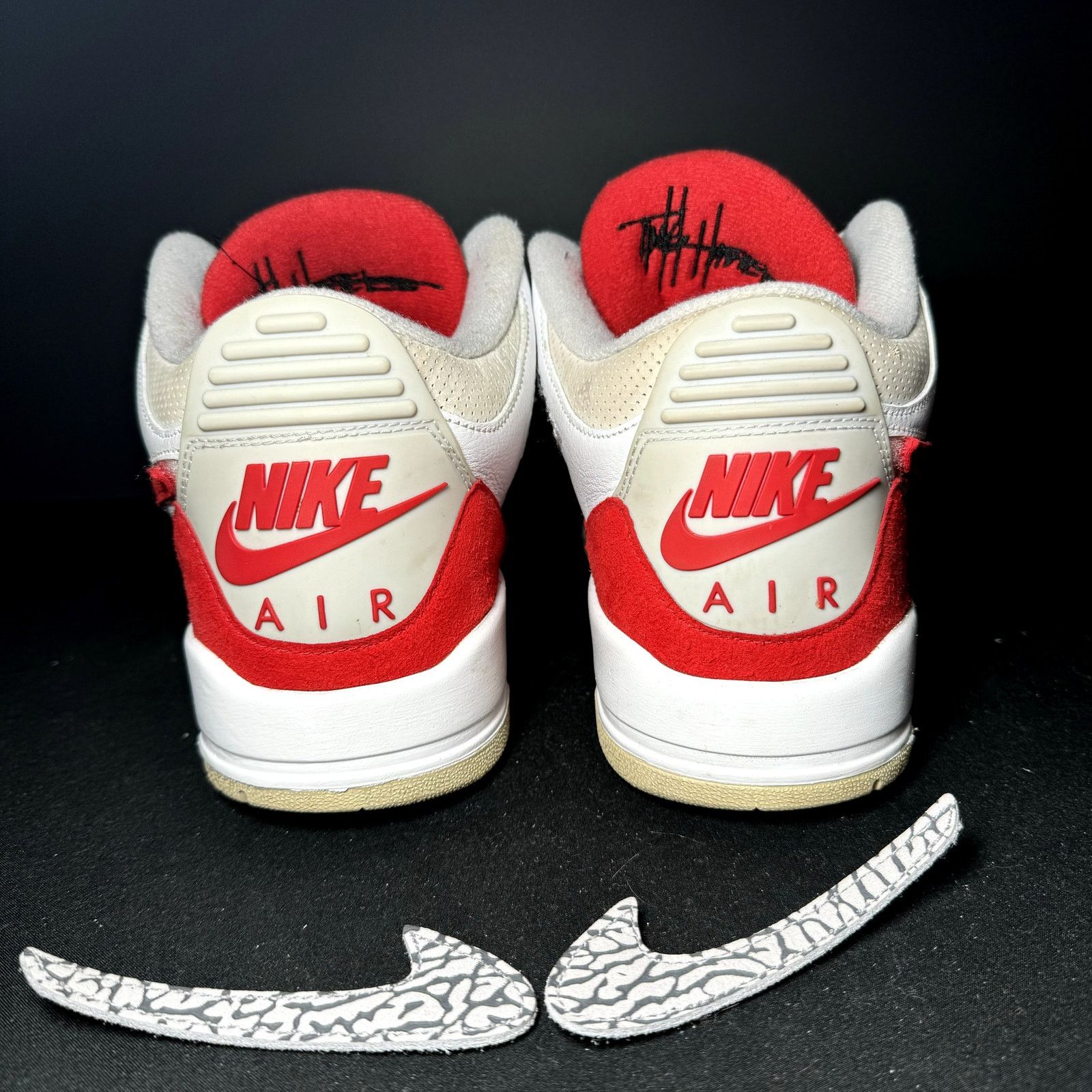 Jordan Brand × Nike Size 11 - Air Jordan 3 Retro Tinker Air Max 1 Men's Shoes Size US 11 / EU 44 - 7 Thumbnail