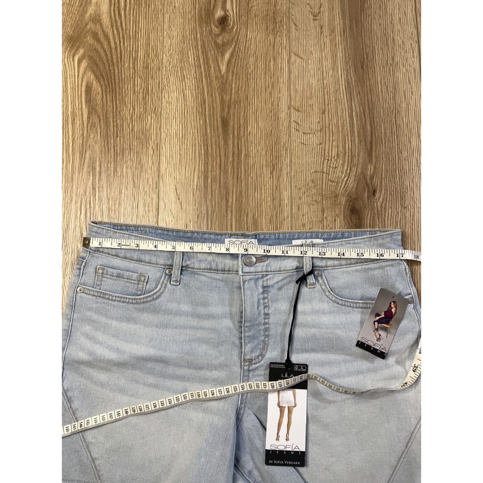 Vintage VINTAGE Sofia by Sofia Vergara Women’s Denim Cut-Off Shorts Sz 12 Mid Rise Blue Cotton Blend NWT Size 34" / US 12 / IT 48 - 3 Thumbnail