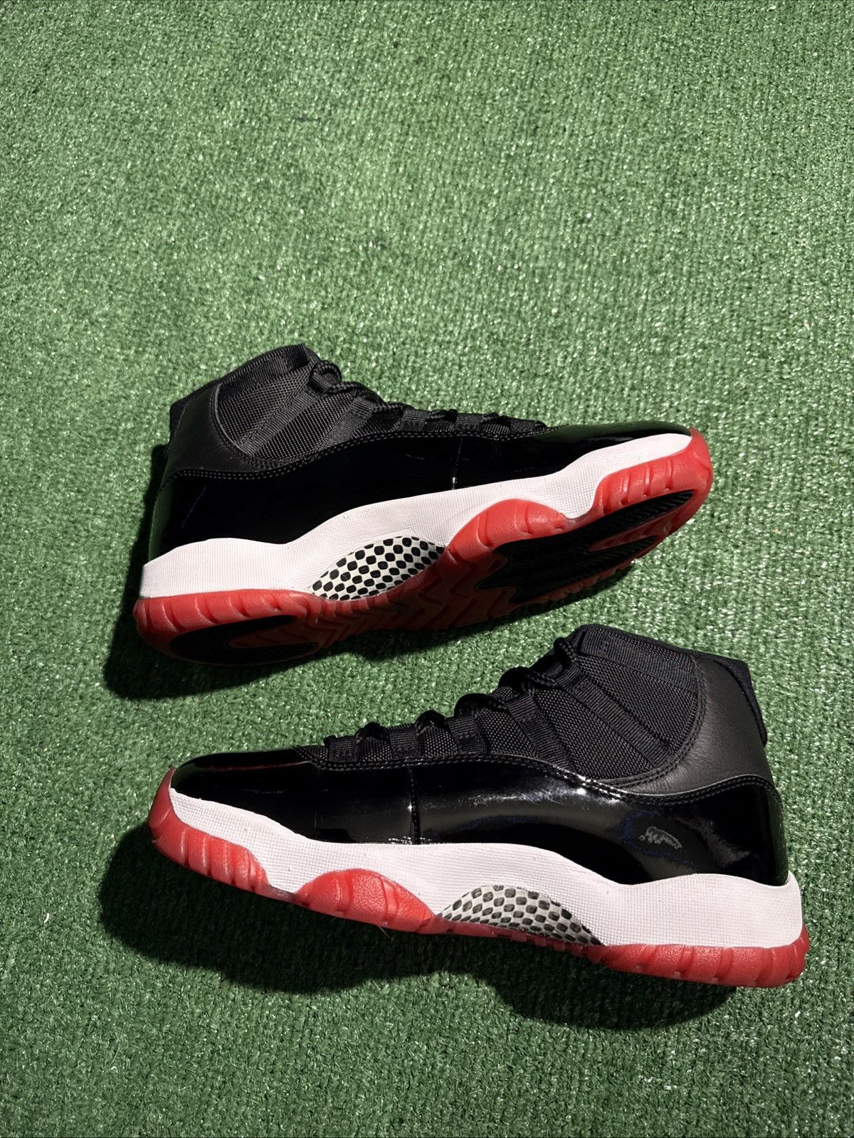 Jordan Brand Size 9.5 - Jordan 11 Retro High Bred NO BOX CLEAN Size US 9.5 / EU 42-43 - 4 Thumbnail