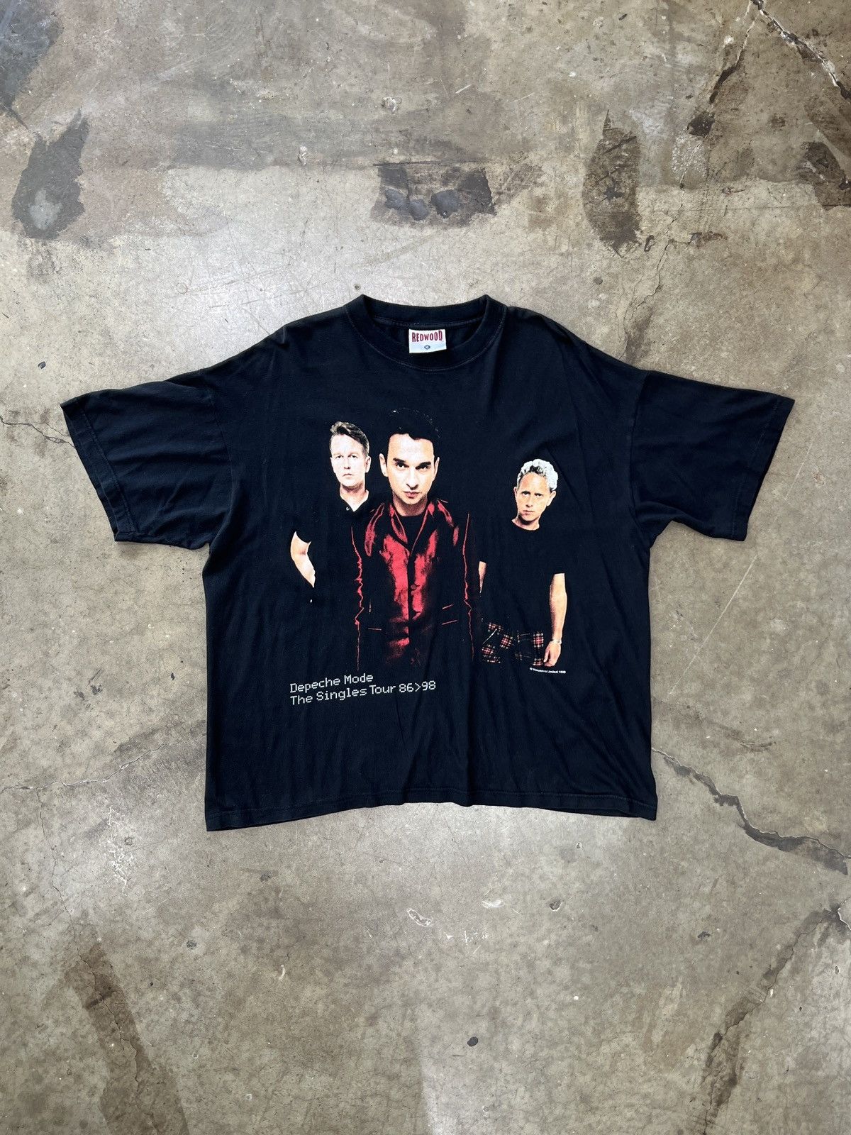 Band Tees Vintage 1998 Depeche Mode Redwood The Singles Tour Tee XL Size US XL / EU 56 / 4 - 2 Thumbnail