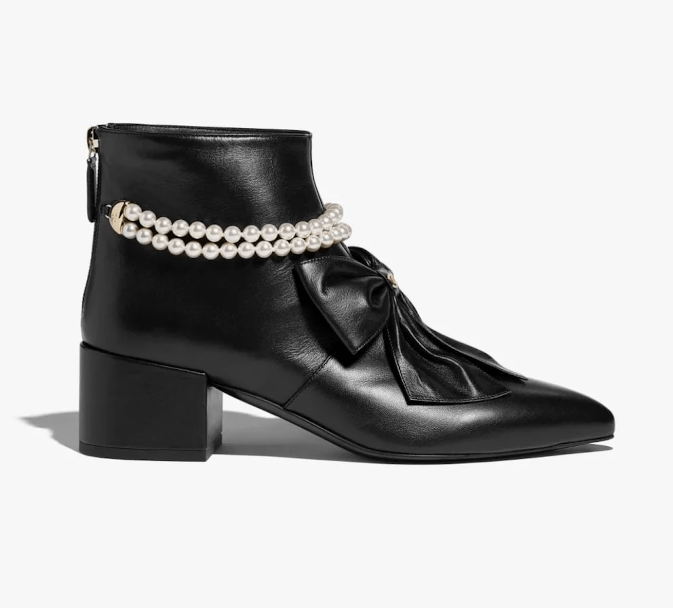 Chanel Chanel 24A Pearl CC Bow Pointed Short Ankle Heel Boots 38 Size US 8 / IT 38 - 1 Thumbnail
