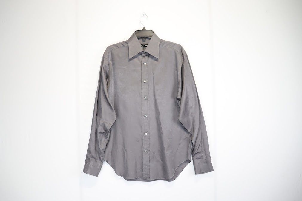 image of Tom Ford O1Rshd Classic Button Up Shirt In Grey, Men's (Size Small)