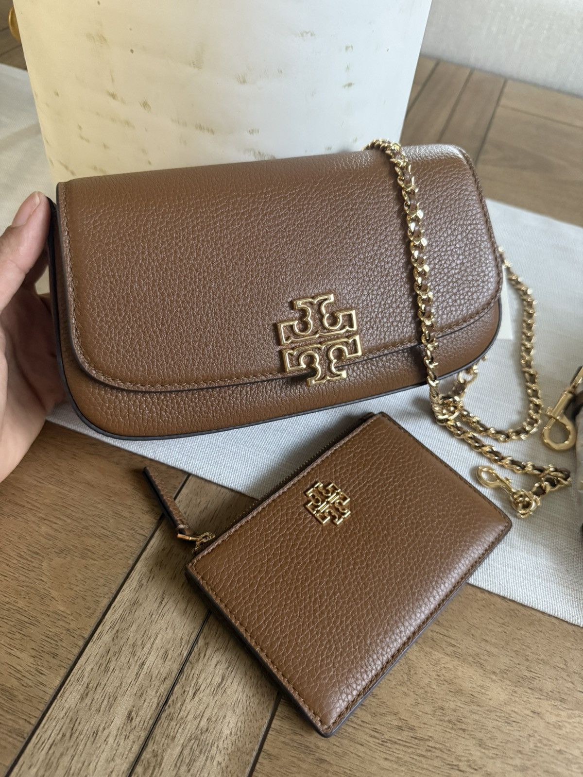Tory Burch Tory Burch BRITTEN CONVERTIBLE Leather Shoulder & cardholder Size ONE SIZE - 1 Thumbnail
