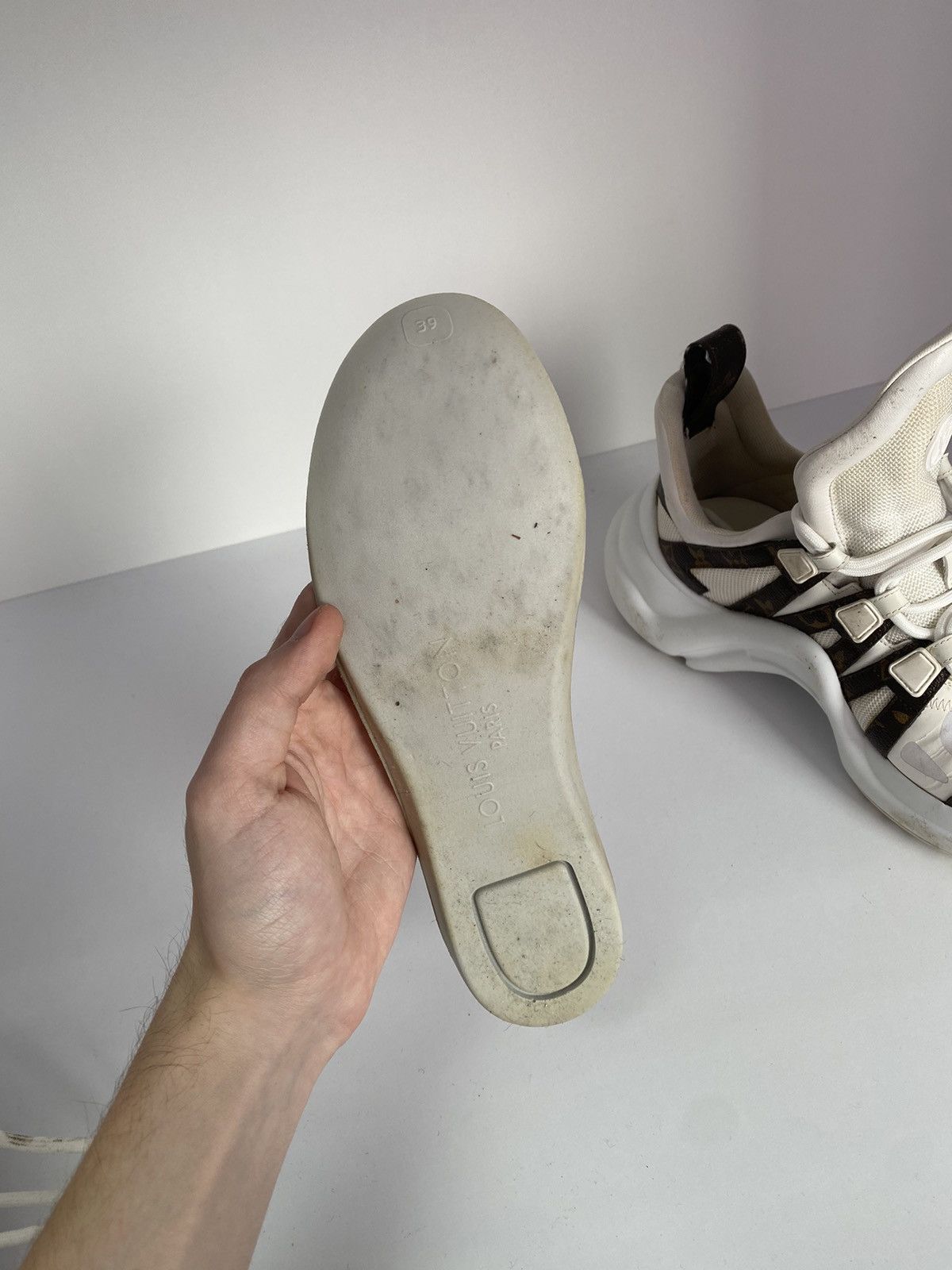 Louis Vuitton × Vintage Vintage Louis Vuitton Women’s Sneakers Size US 8 / IT 38 - 11 Thumbnail
