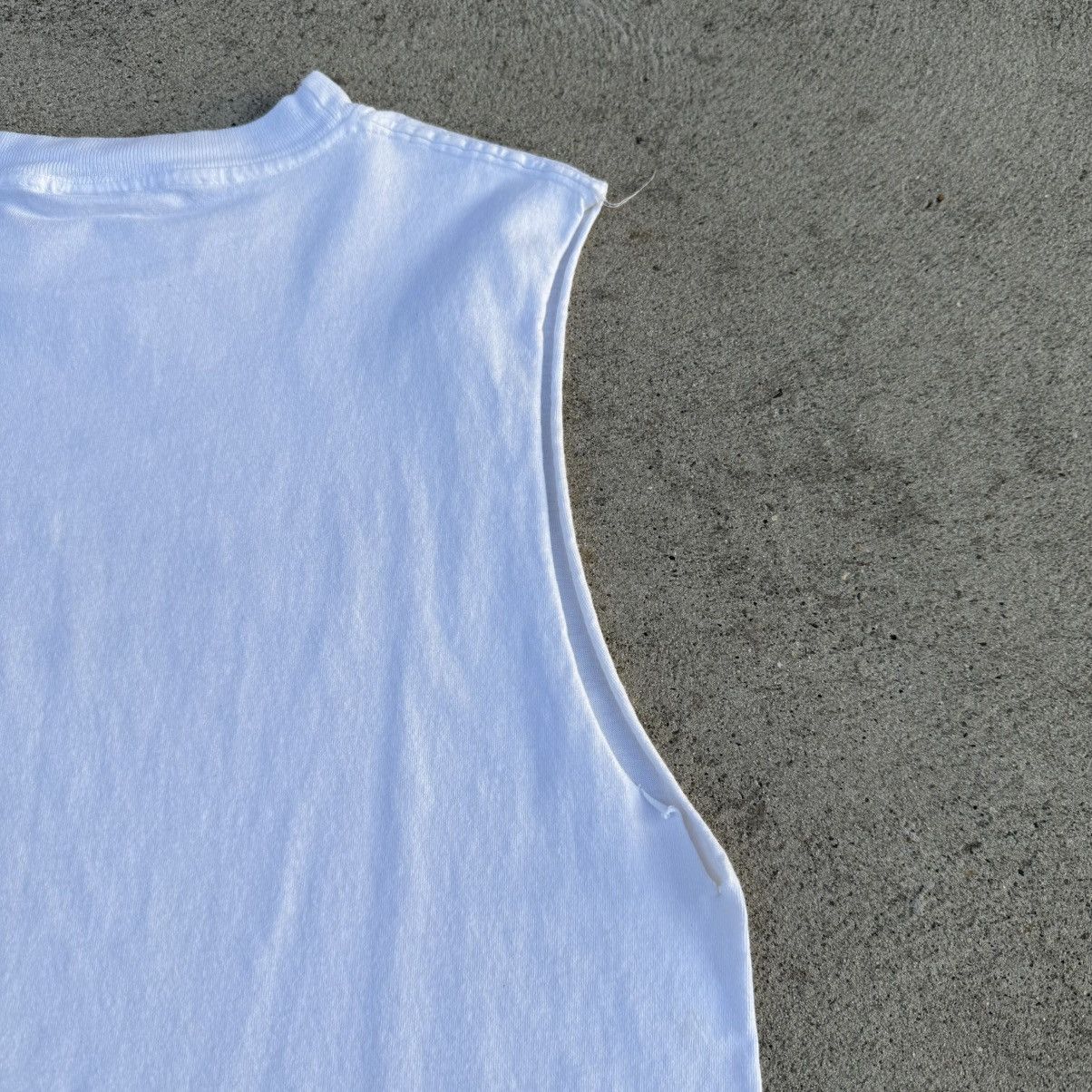 Vintage Vintage 90’s Porn Star Miami Sleeveless Cutoff T-Shirt Size US L / EU 52-54 / 3 - 15 Thumbnail