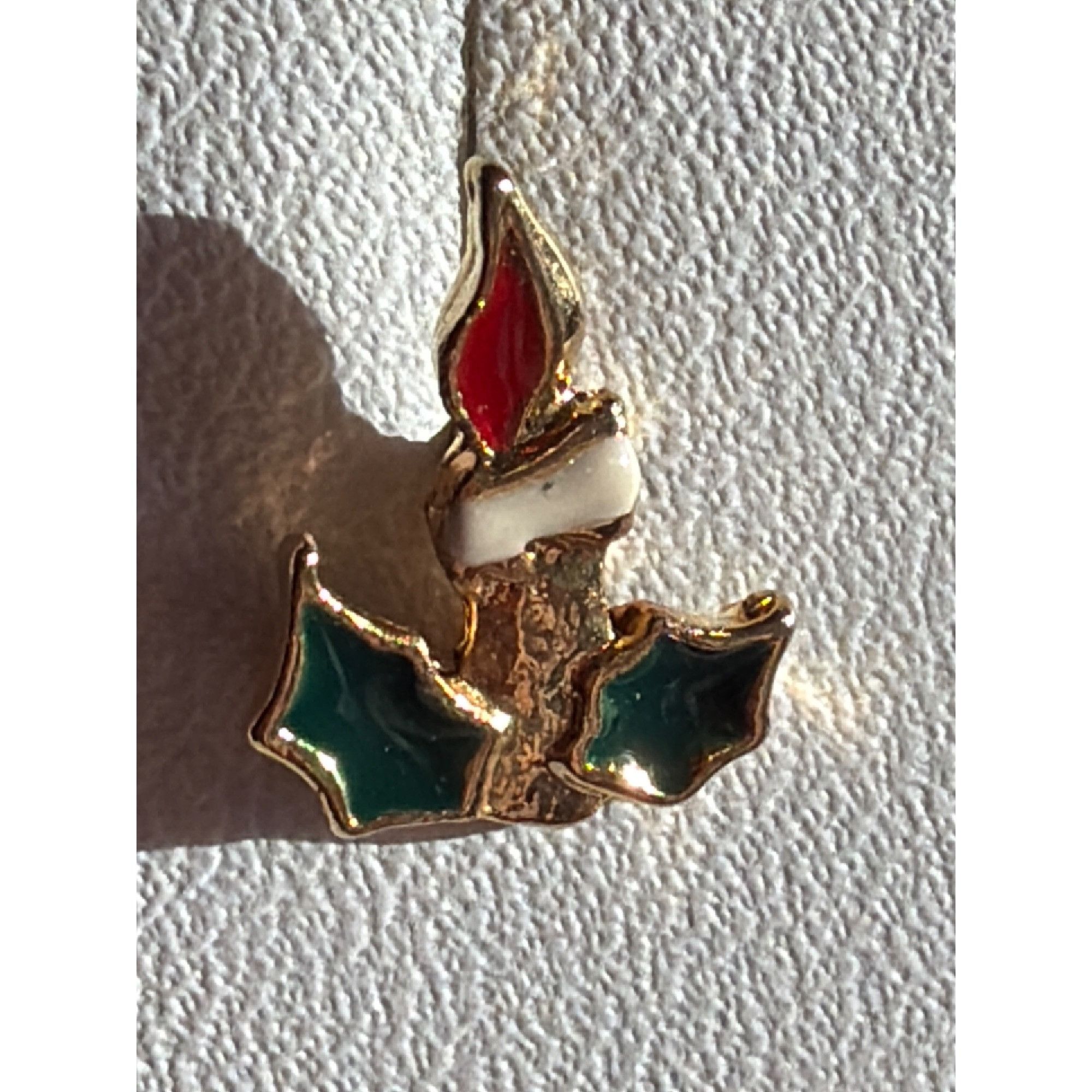 Other Vintage Christmas Candle Holly Stud Earrings Gold Tone Ename Size ONE SIZE - 2 Thumbnail