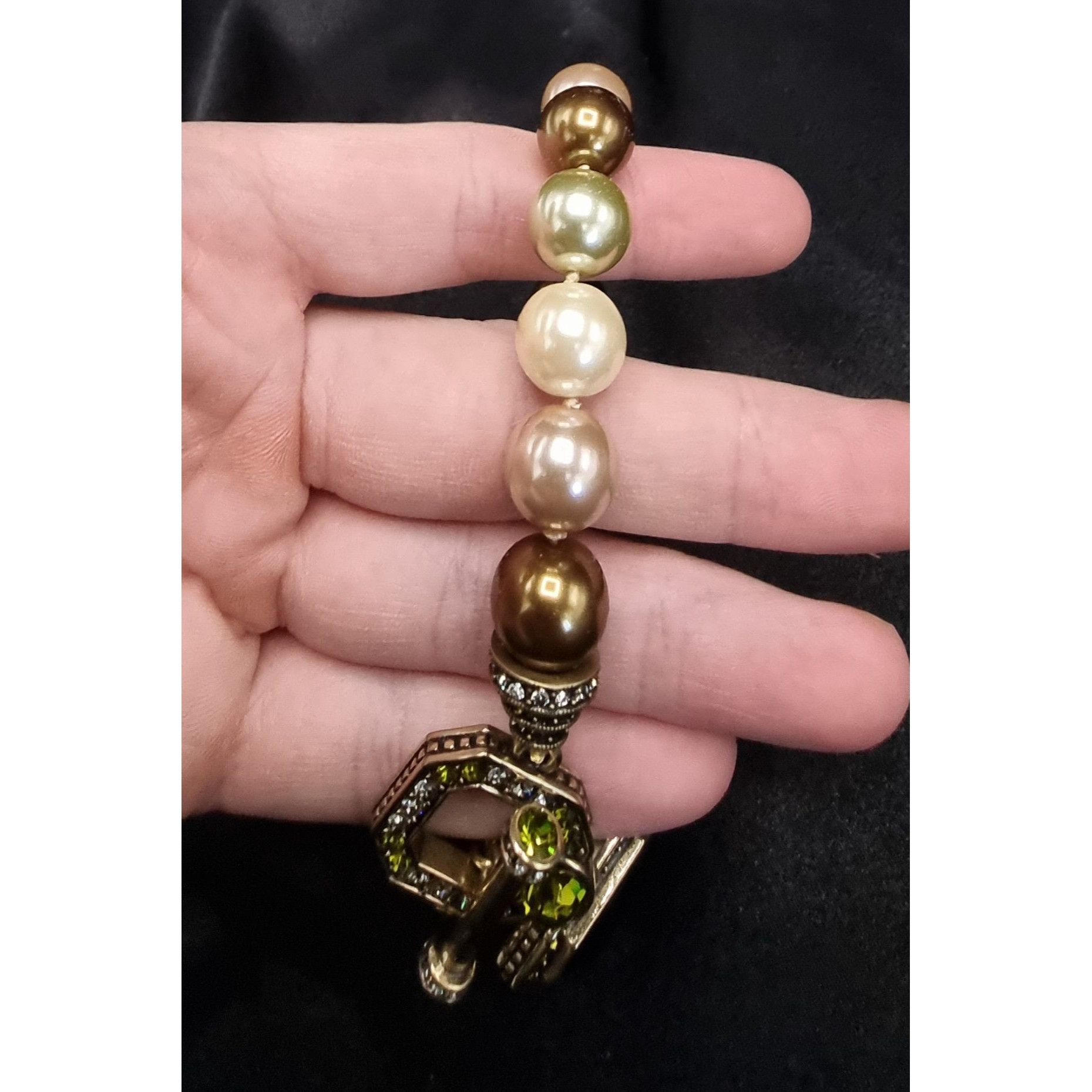 Vintage Heidi Daus Pearl-Like Beaded Bracelet With Smoky Stone & Cry Size ONE SIZE - 6 Thumbnail
