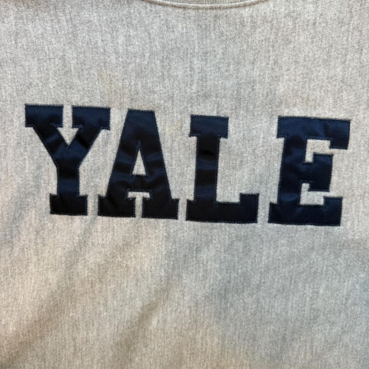 Champion 90s YALE Champion Reverse Weave navy grey crewneck Size US XL / EU 56 / 4 - 2 Thumbnail