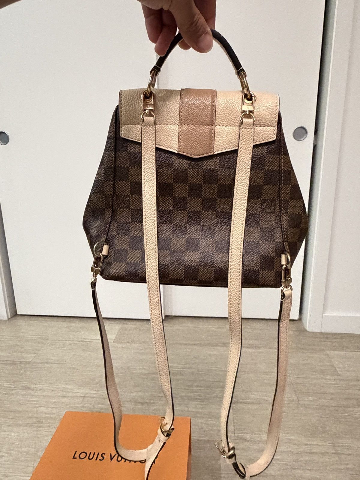 Louis Vuitton Louis Vuitton Clapton Damier Leather Backpack - Brown Size ONE SIZE - 18 Thumbnail