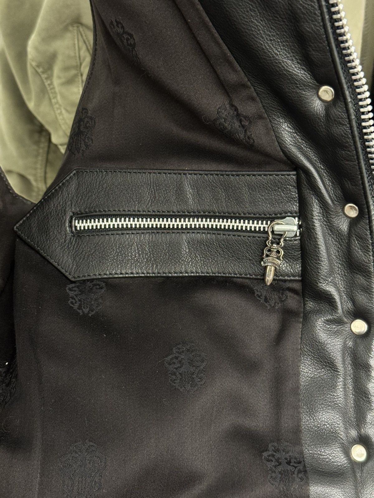 Chrome Hearts Chrome Hearts 90s Vintage 12button Leather Vest Size US L / EU 52-54 / 3 - 12 Thumbnail