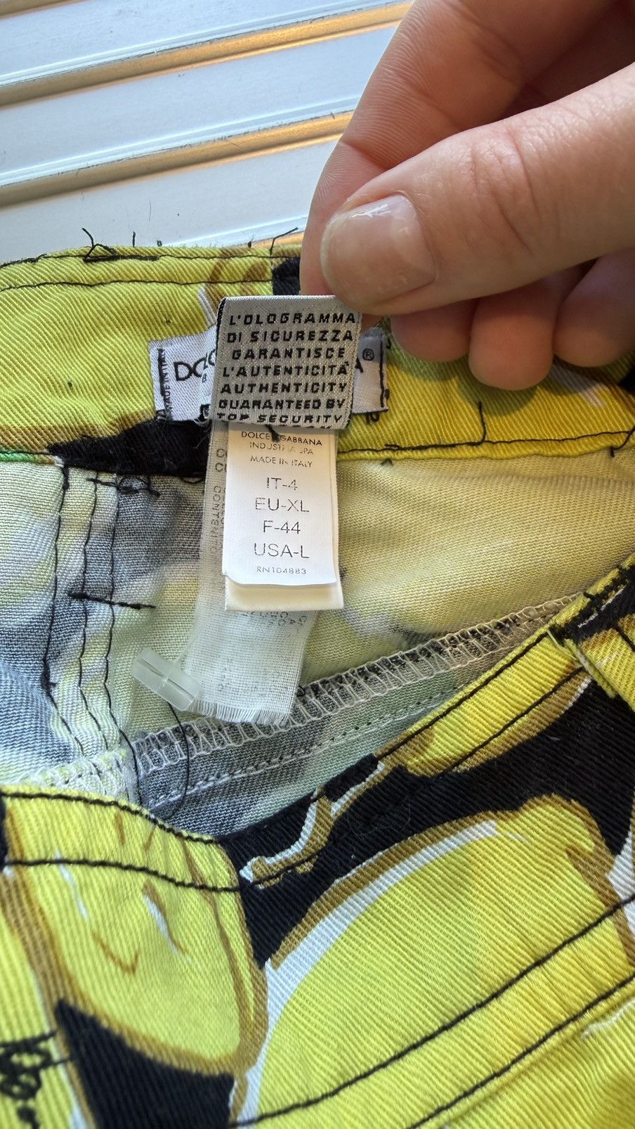 Dolce & Gabbana Dolce & Gabbana Miniskirt Lemon Beach Edition Size 25" / US 0 / IT 36 - 6 Thumbnail