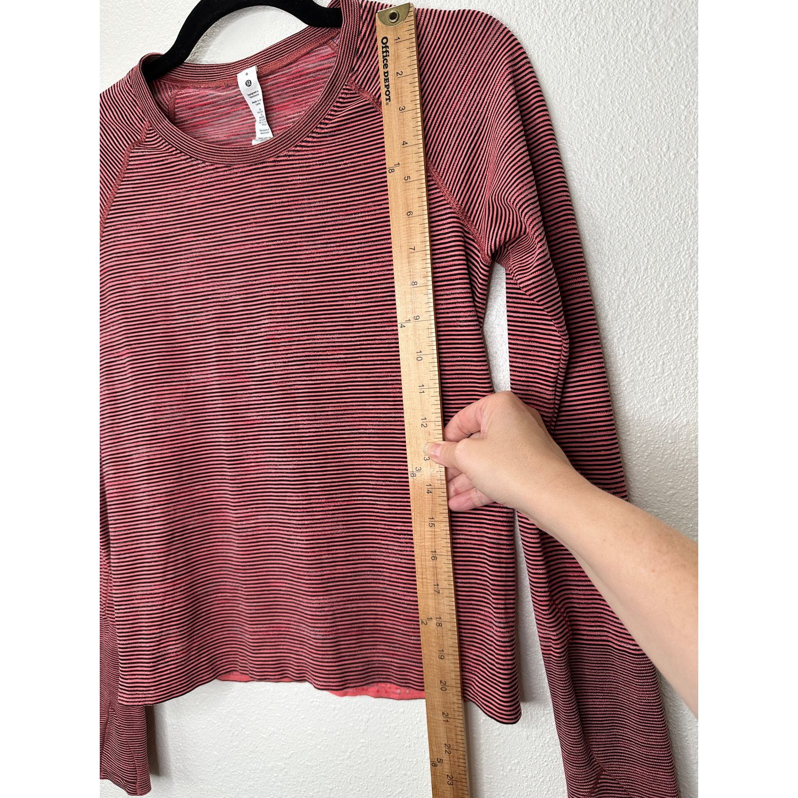 Lululemon Lululemon Dusty Mauve Stripe Long Sleeve Round Neck Shirt 4 Size M / US 6-8 / IT 42-44 - 11 Thumbnail