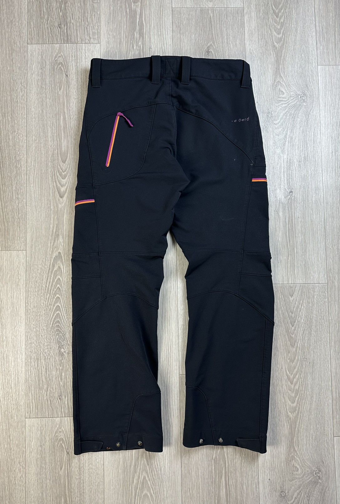 Norrona Norrona Svalbard Flex1 Outdoor Vintage Pants Size 27" / US 4 / IT 40 - 7 Thumbnail