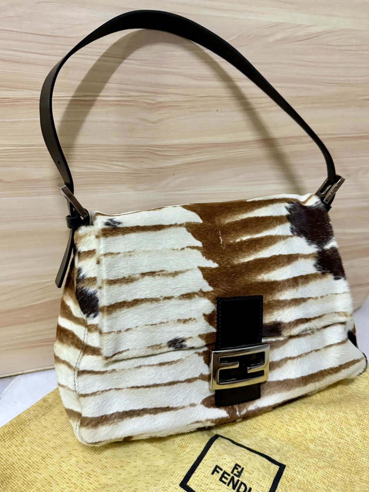 Fendi Rare Vintage Fendi Calf Hair Mamma Baguette Bag Size ONE SIZE - 5 Thumbnail
