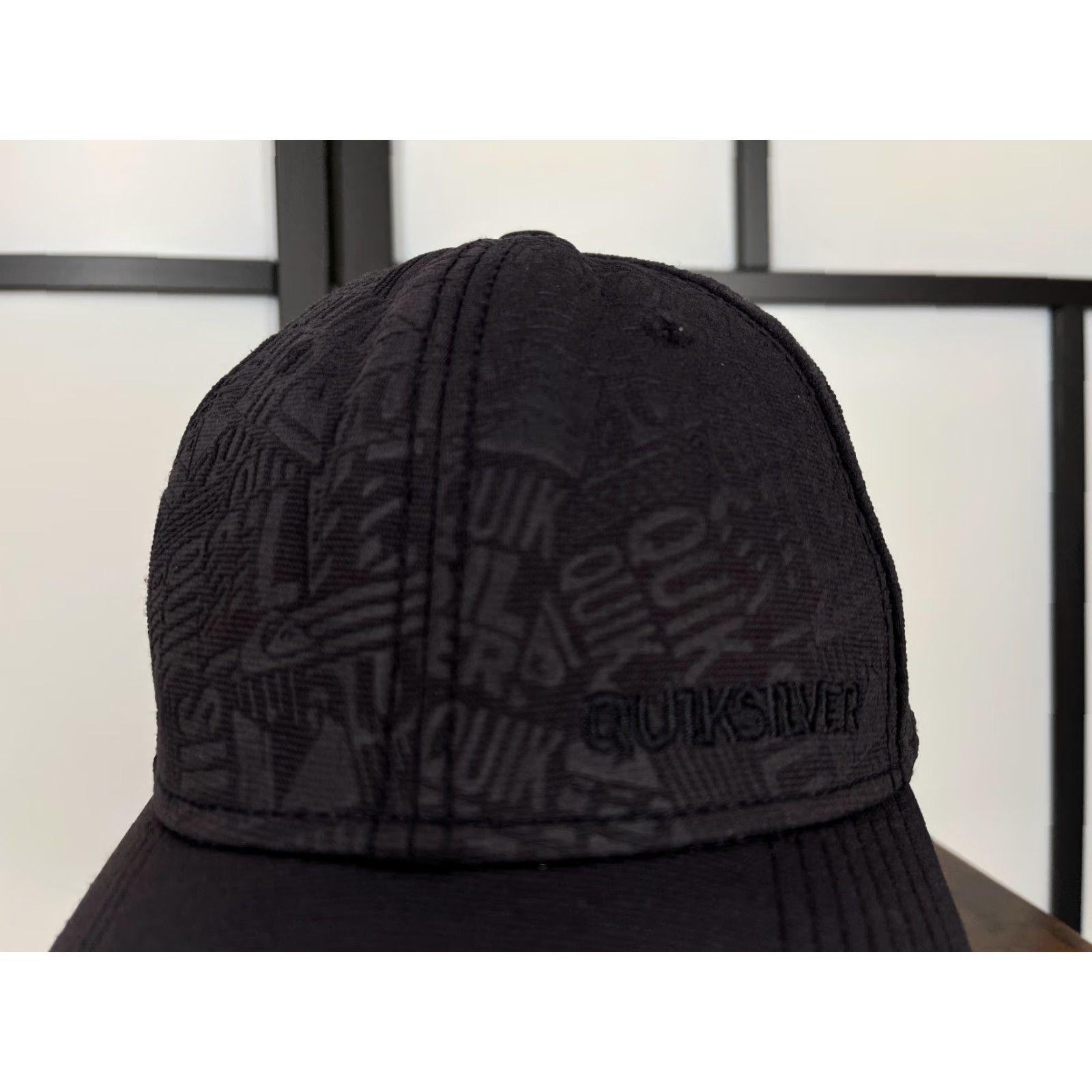 Quiksilver VINTAGE Quiksilver Hat Cap Snap Back Adult One Size Black New Era 39thirty Skate Surf 90s Mens Size ONE SIZE - 2 Thumbnail