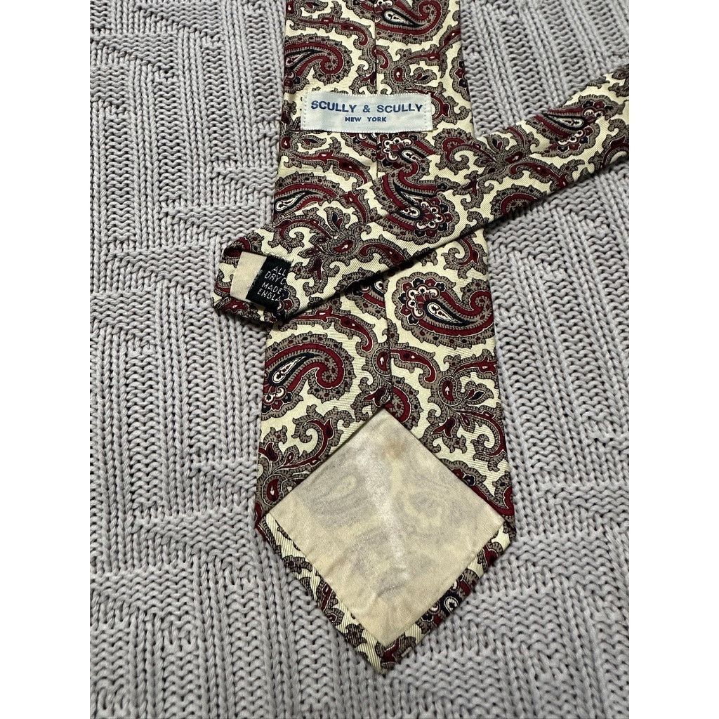 Vintage Vintage Scully & Scully cream and red paisley silk tie Size ONE SIZE - 2 Thumbnail