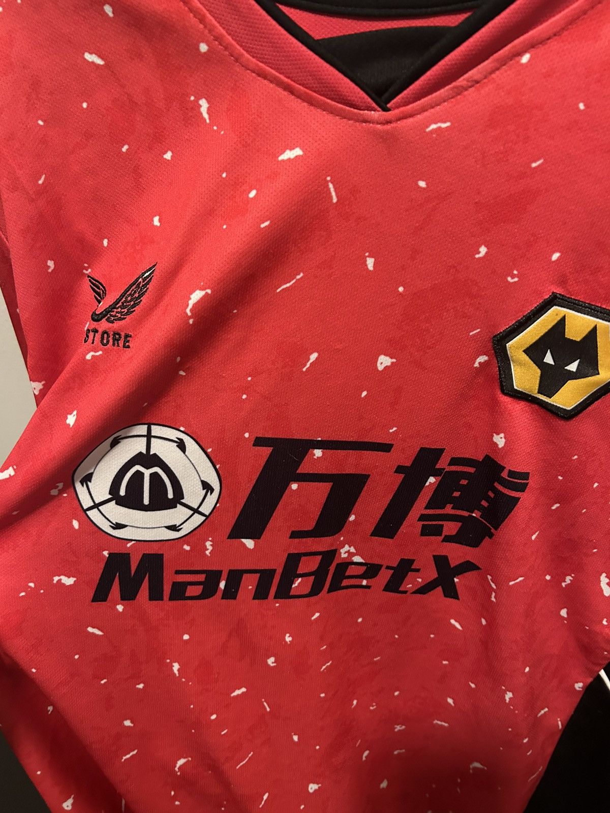 Castore Castore Wolverhampton jersey Size US M / EU 48-50 / 2 - 3 Thumbnail