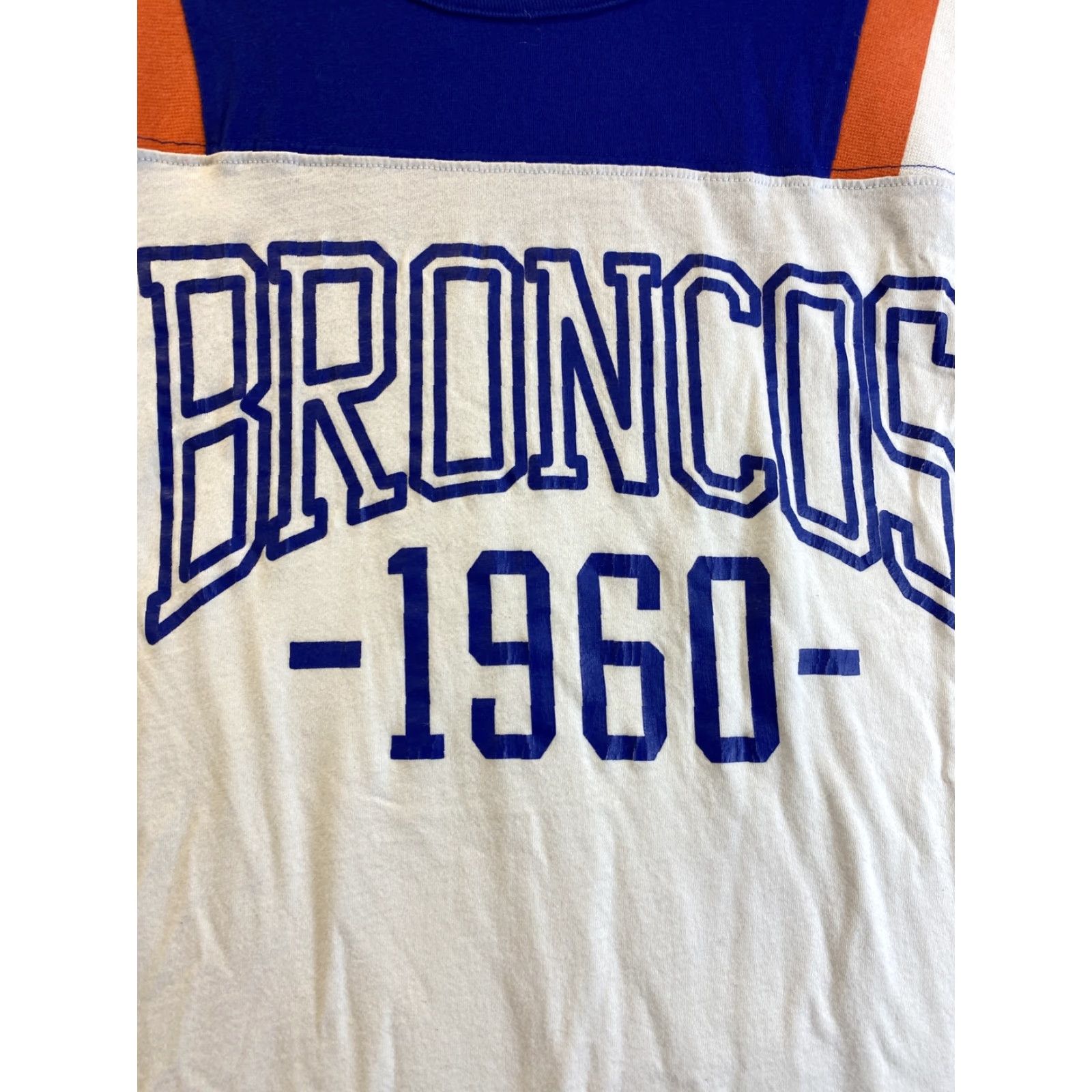 Nike VINTAGE Nike NFL Football T-Shirt Men’s S White Broncos Retro Football Fan Gear Size US S / EU 44-46 / 1 - 2 Thumbnail