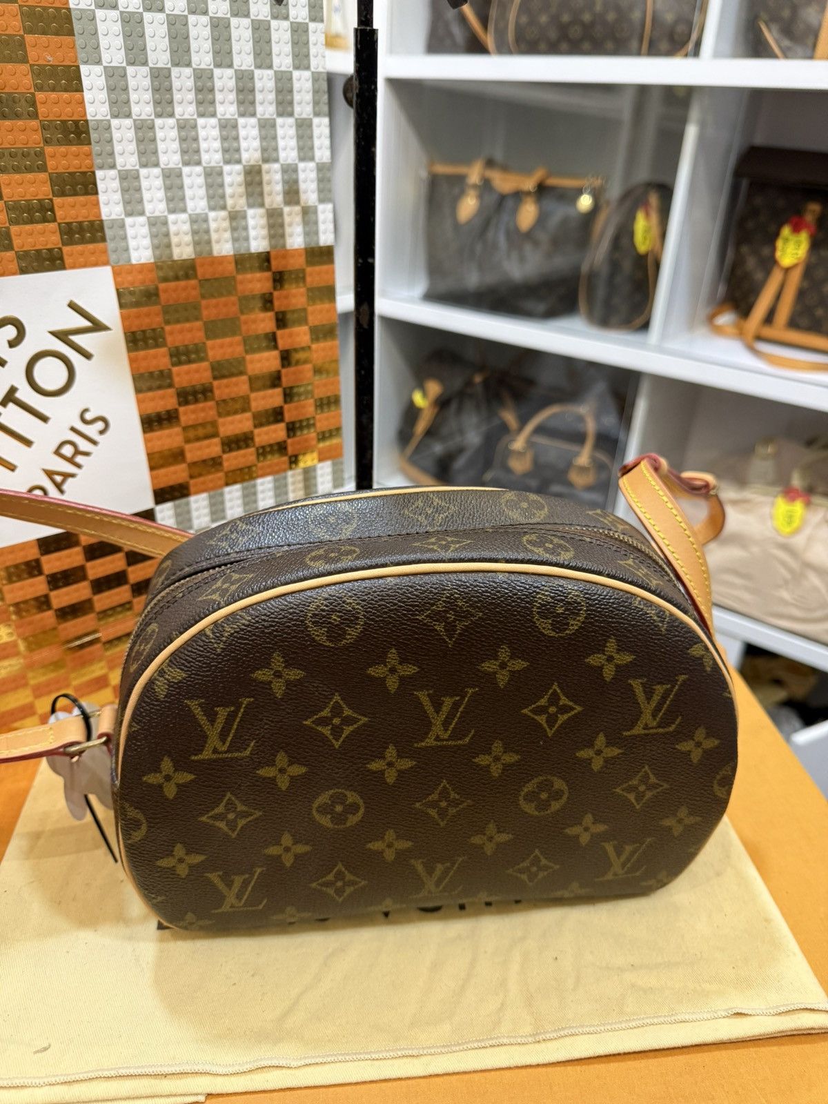 Louis Vuitton Blois -2144 Size ONE SIZE - 9 Thumbnail