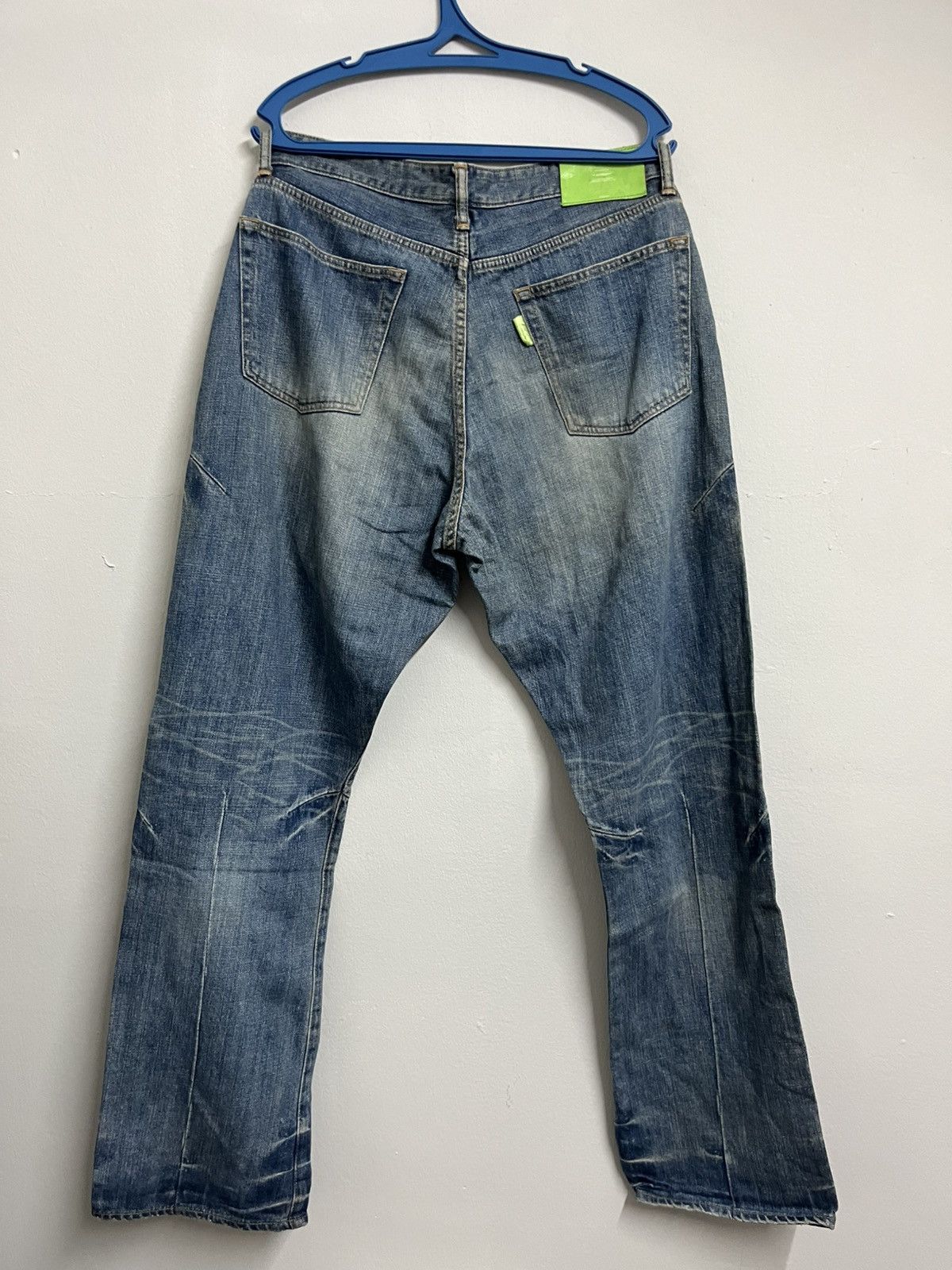 Swagger 🔥 2006 SWAGGER TRASHED DISTRESSED PATCHED JEANS Size US 33 - 2 Thumbnail
