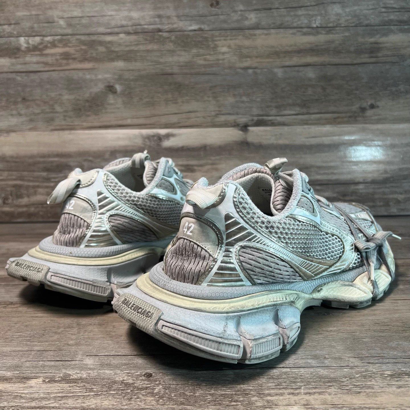 Balenciaga Balenciaga Triple S distressed silver/cream 42 Size US 9 / EU 42 - 3 Thumbnail