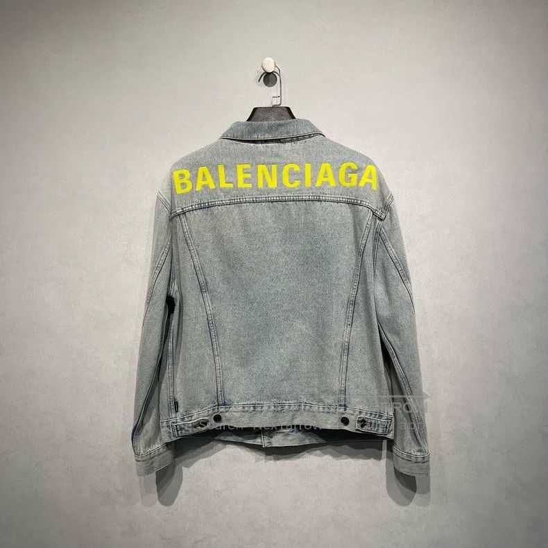 Balenciaga Balenciaga Denim Jacket with Yellow Embroidered Logo on Ba Size US S / EU 44-46 / 1 - 2 Thumbnail