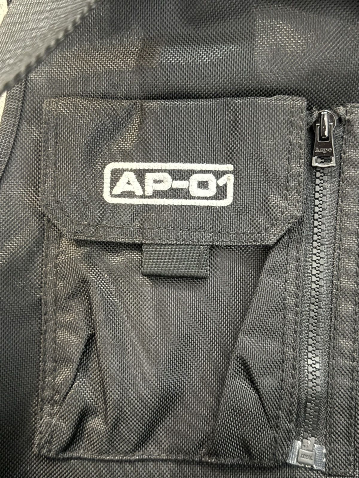 Aape Aape strapped Safety vest by Abathing ape Size US L / EU 52-54 / 3 - 7 Thumbnail