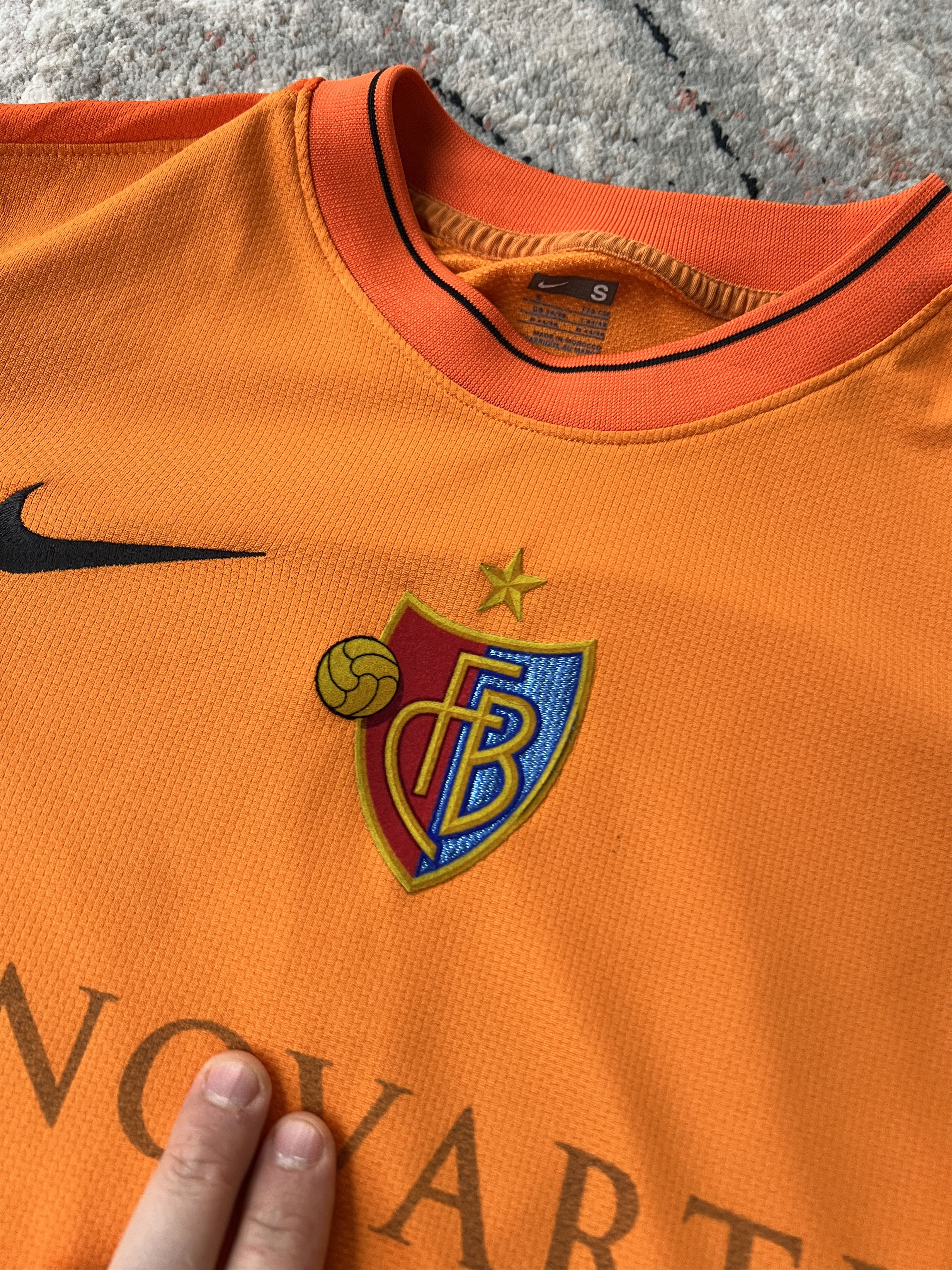 Nike Nike Team FC Basel Costanzo 1 Pirelli Vintage Jersey Size US S / EU 44-46 / 1 - 6 Thumbnail