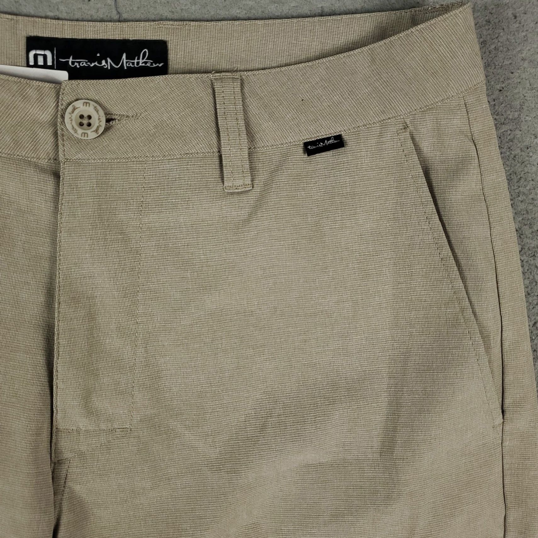 TravisMathew Travis Mathew Shorts Mens 30 Beige Chino Flat Front Modern Casual Golf Size US 30 / EU 46 - 3 Thumbnail