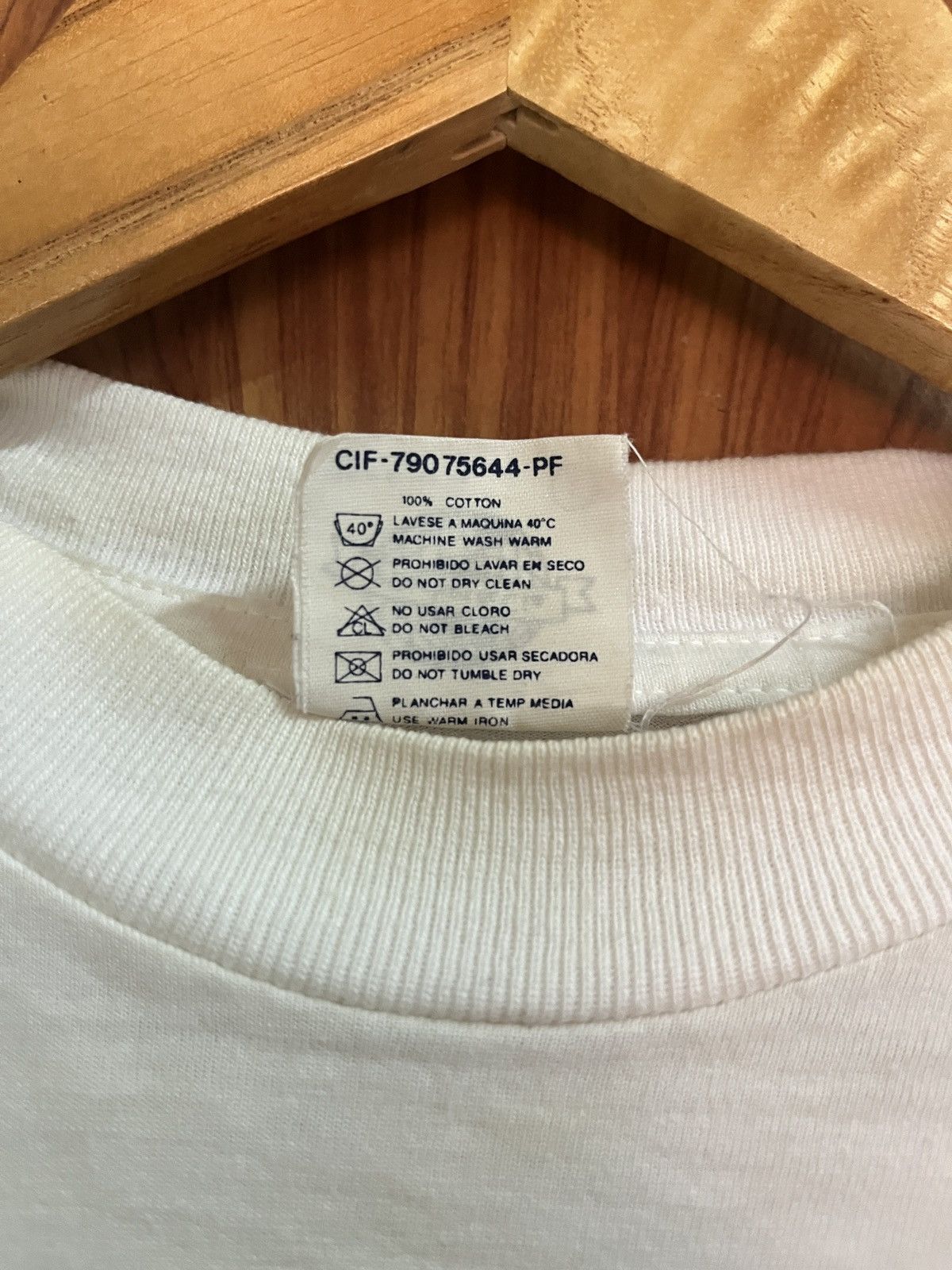 Vintage Winston rock 80s’-90s’ TEE Size US L / EU 52-54 / 3 - 5 Thumbnail