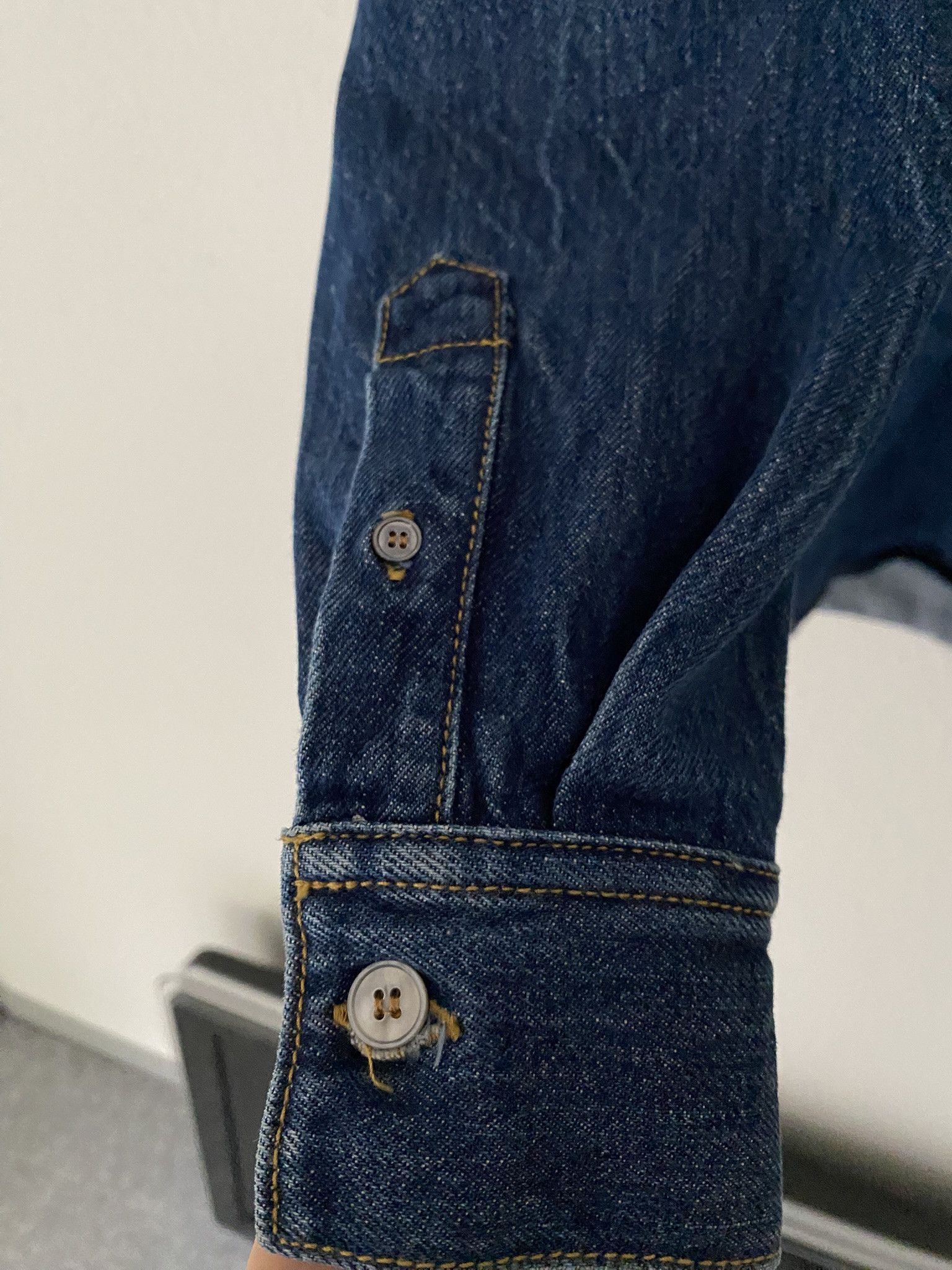 Acne Studios 48/M - Vintage Wash - Ansel Denim Shirt Size US M / EU 48-50 / 2 - 11 Thumbnail