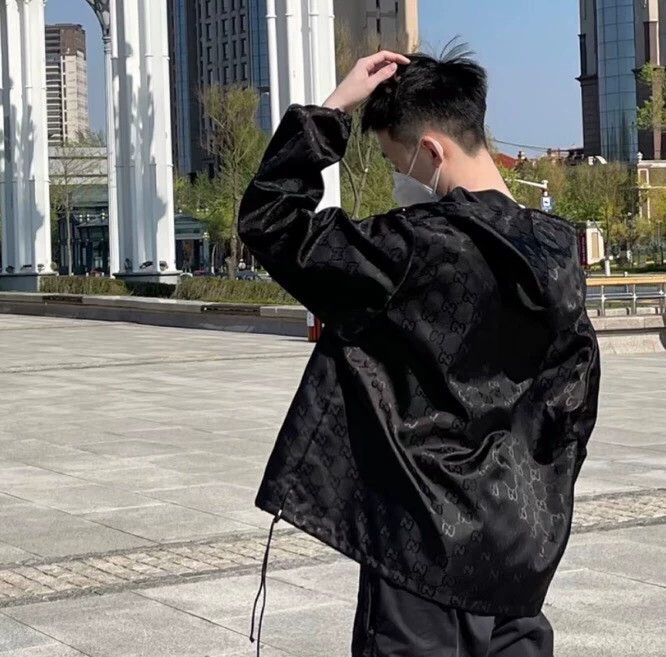 Gucci Gucci Black logo dark pattern full print hooded drawstring Size US S / EU 44-46 / 1 - 9 Thumbnail