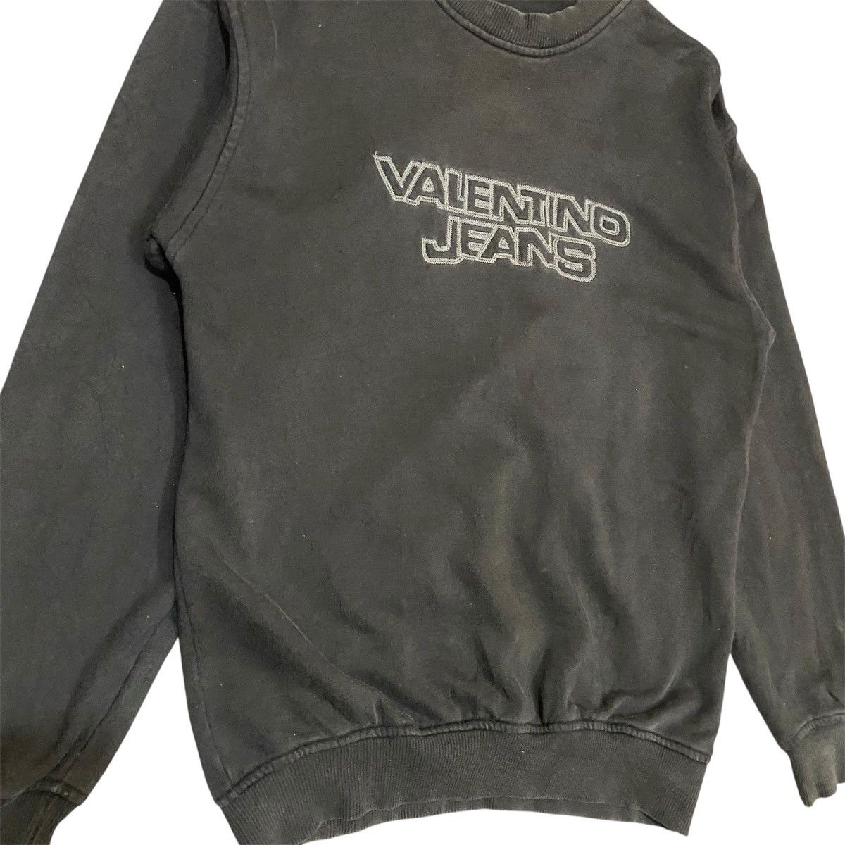 Valentino Vintage Valentino Jeans Crewneck Sweatshirt Size US M / EU 48-50 / 2 - 2 Thumbnail