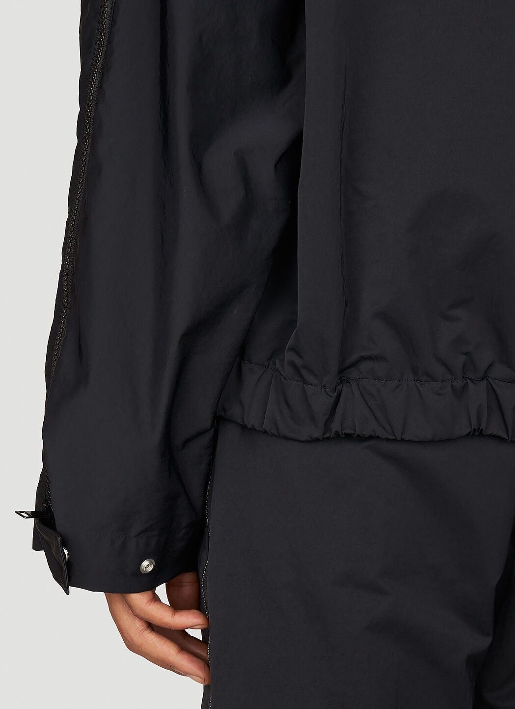 Bottega Veneta o1lv12m1024 Contrasting Zipper Tech Nylon Jacket in Black Size US XS / EU 42 / 0 - 7 Thumbnail