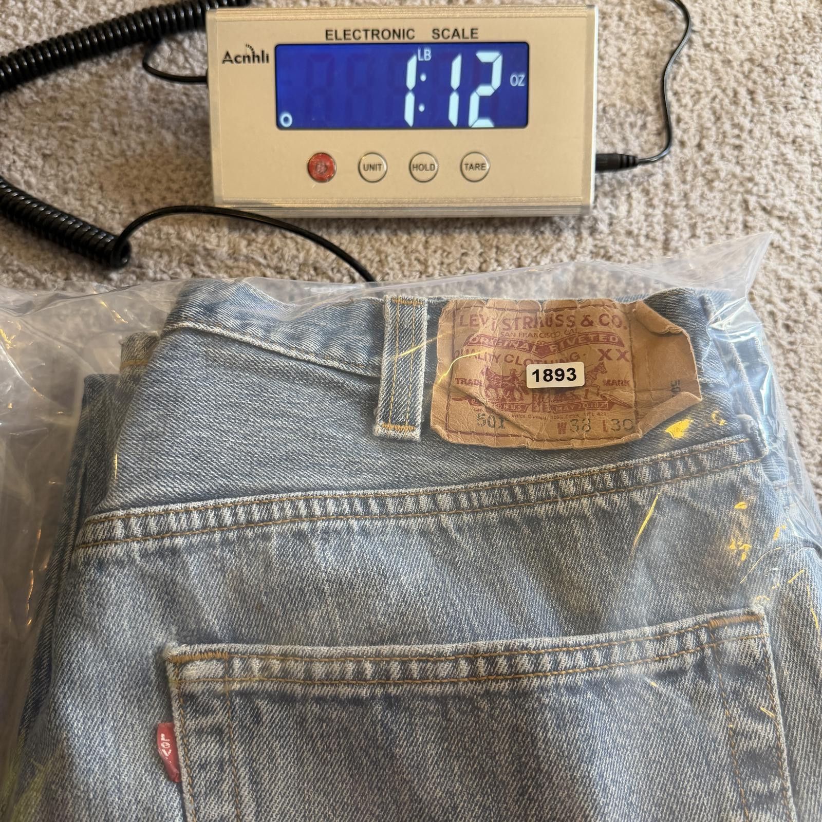 Levi's Levis 501 Jeans Mens 38x30 Blue Light Wash Straight Leg Size US 38 / EU 54 - 10 Thumbnail