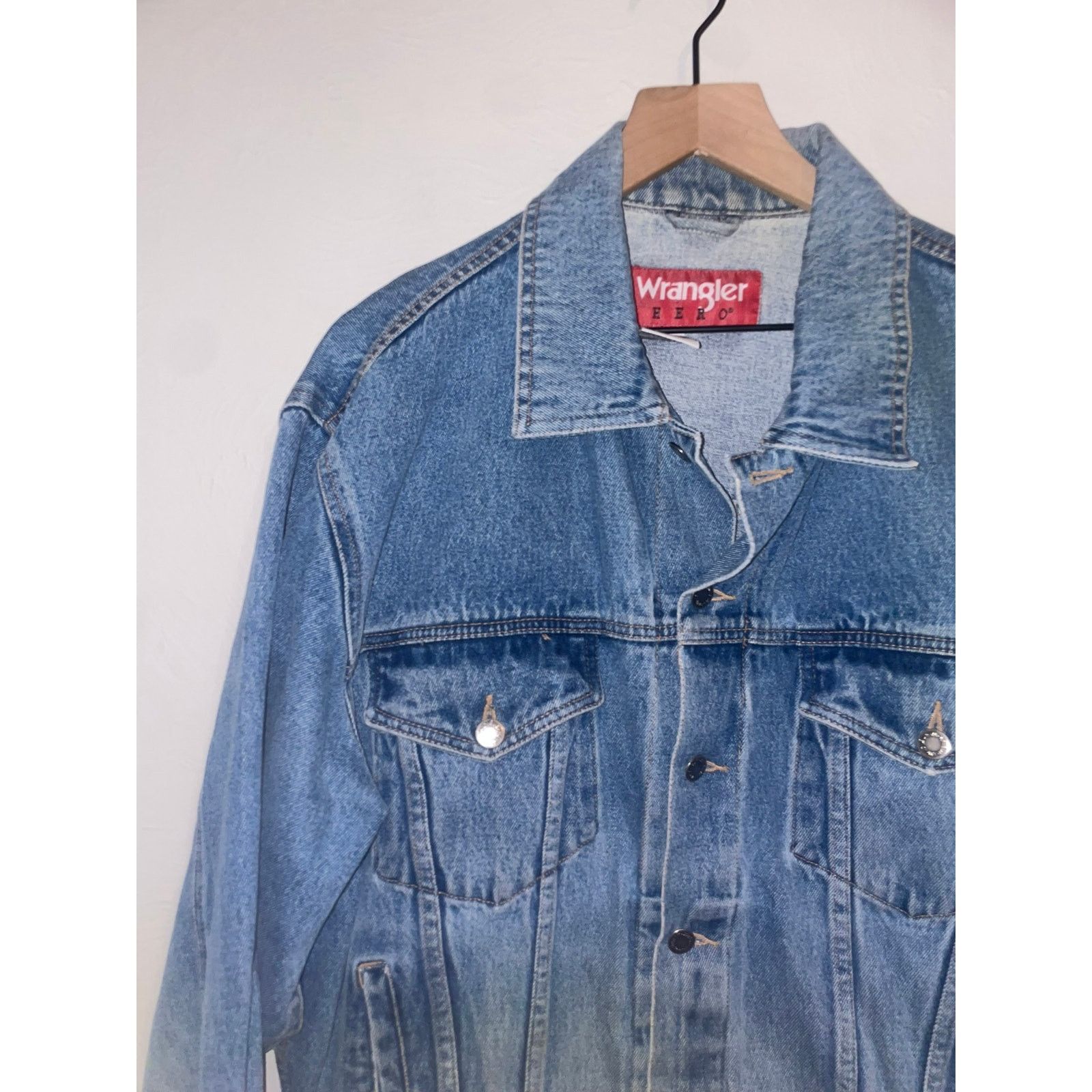 Wrangler Vintage Wrangler Hero Denim Jacket Outerwear VTG XL X-Large Size US XL / EU 56 / 4 - 2 Thumbnail