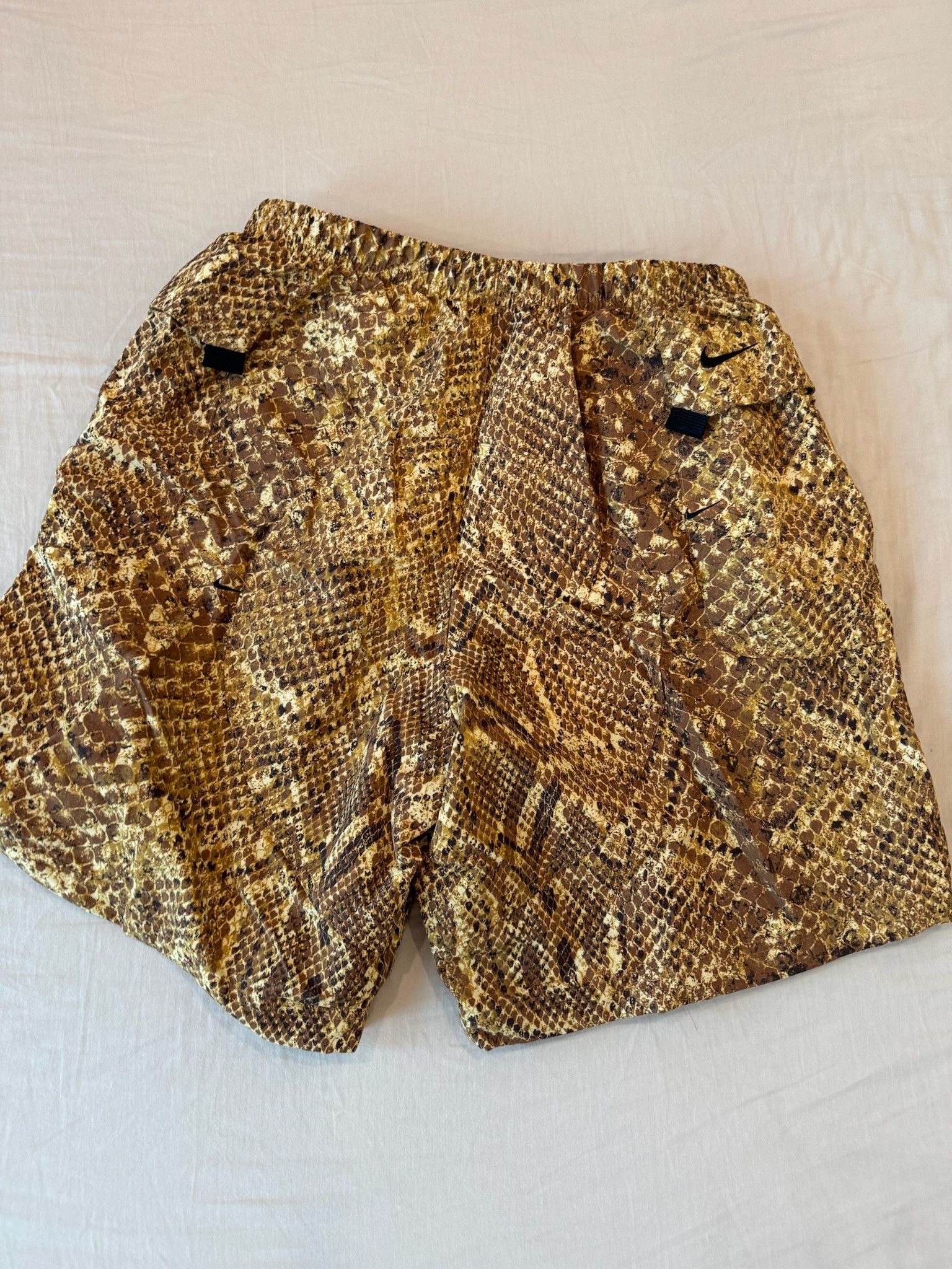 SUPREME x NIKE ACG NYLON TRAIL SHORT