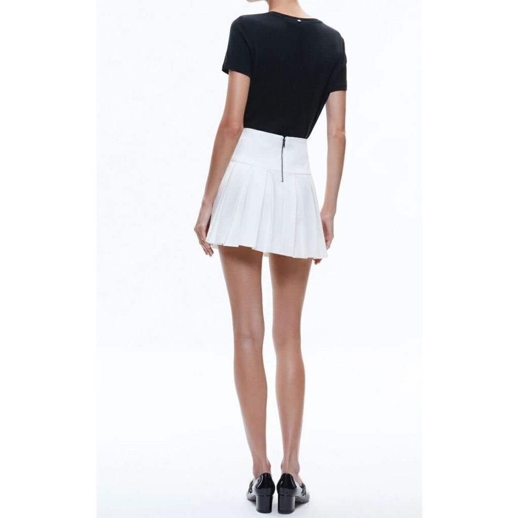 Alice + Olivia ALICE AND OLIVIA White Pleated MINI SKIRT 12 Size 34" / US 12 / IT 48 - 4 Thumbnail