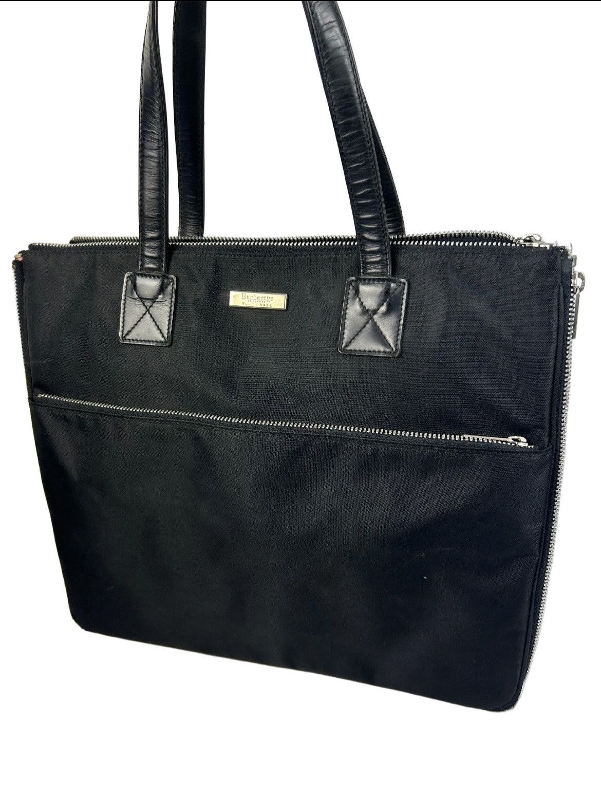 Burberry Burberry Nova Check Nylon Shoulder Bag Size ONE SIZE - 1 Thumbnail