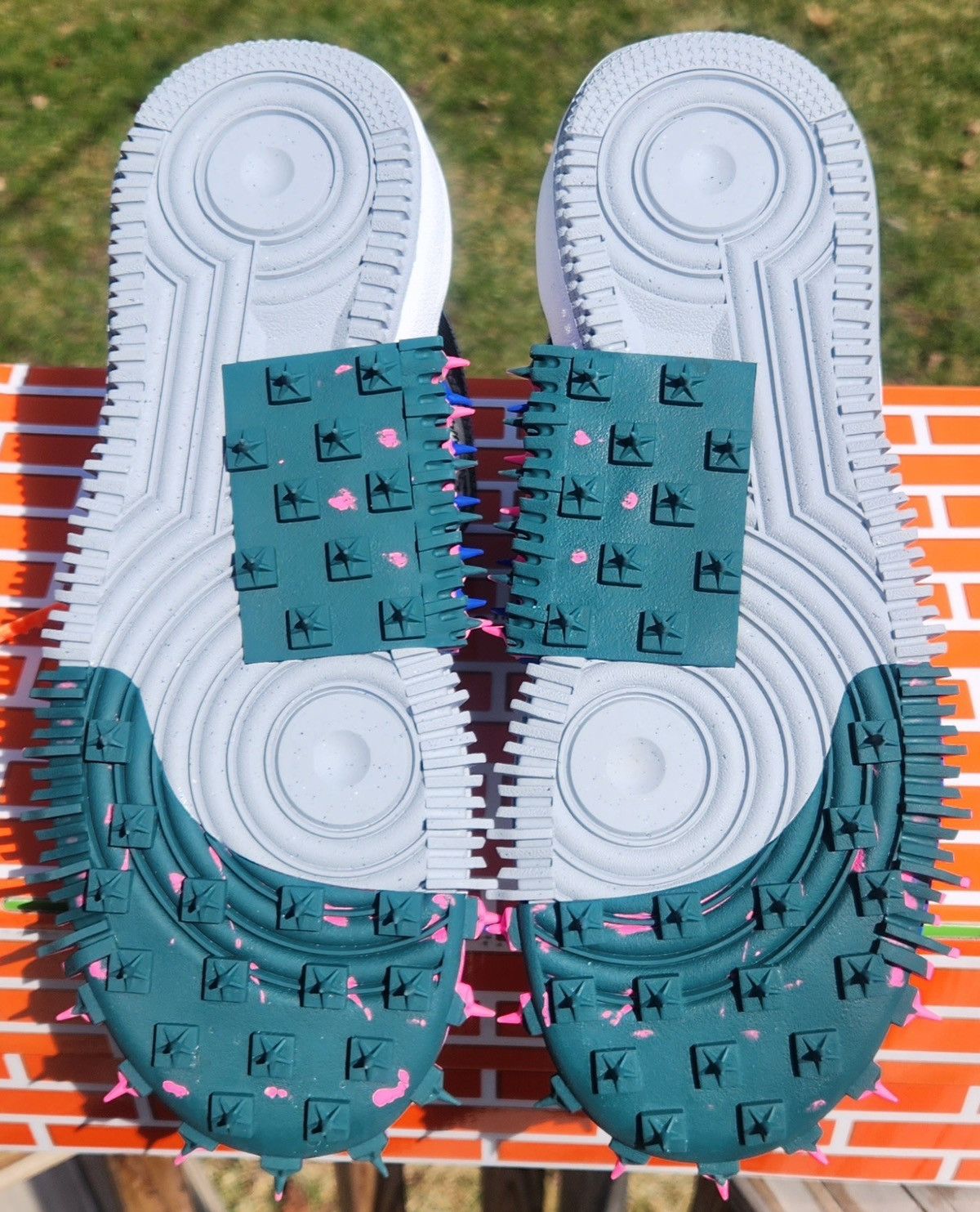 Nike Off-White Air Force 1 Size US 15 / EU 48 - 2 Thumbnail