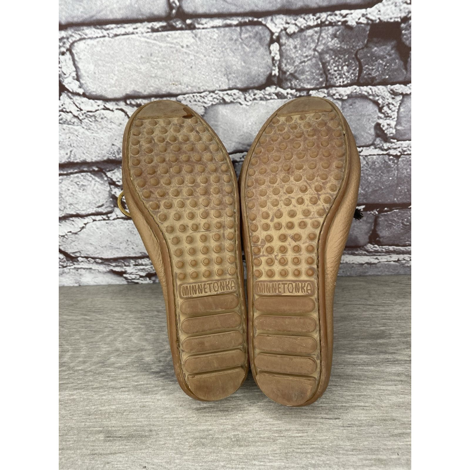 Minnetonka Minnetonka Moccasins Brown Leather Driving Moccasin Loafers Size US 6 / IT 36 - 17 Thumbnail