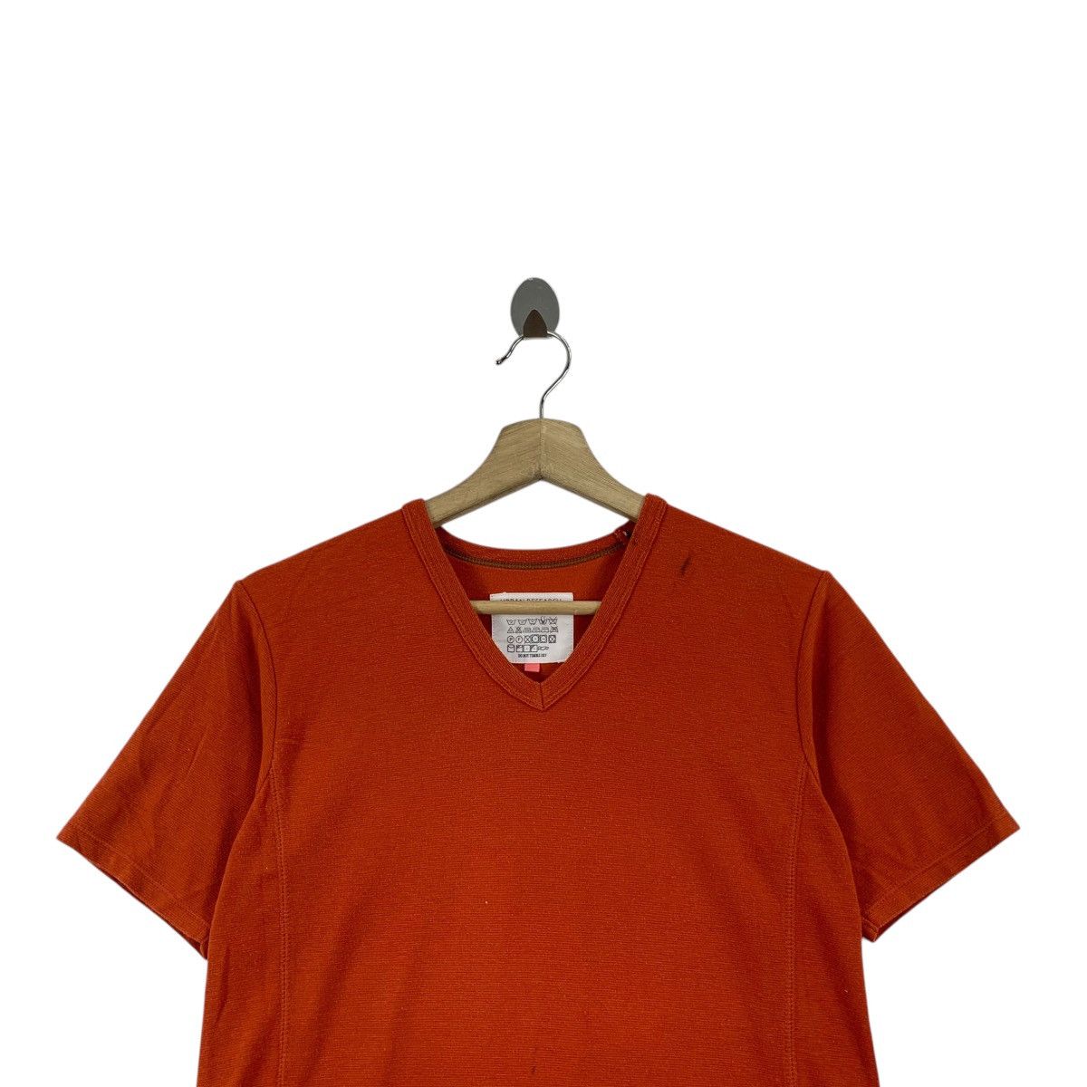 URBAN RESEARCH DOORS URBAN RESEARCH JAPAN Minimalist Design V Neck Tee Shirt Size US S / EU 44-46 / 1 - 2 Thumbnail