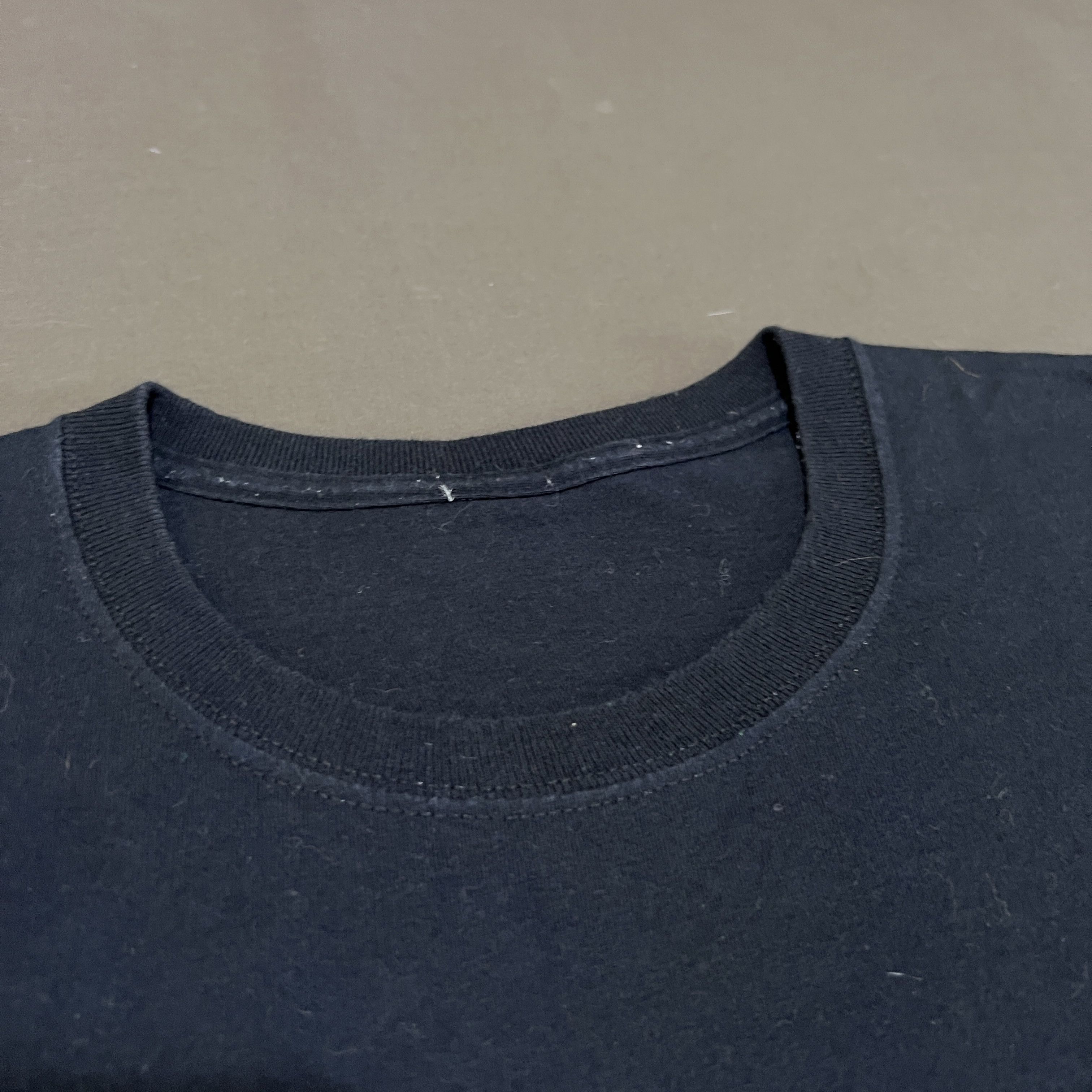 Vintage Vintage Y2K Team fingers on the trigger Promo Tee XL Gun Size US XL / EU 56 / 4 - 4 Thumbnail