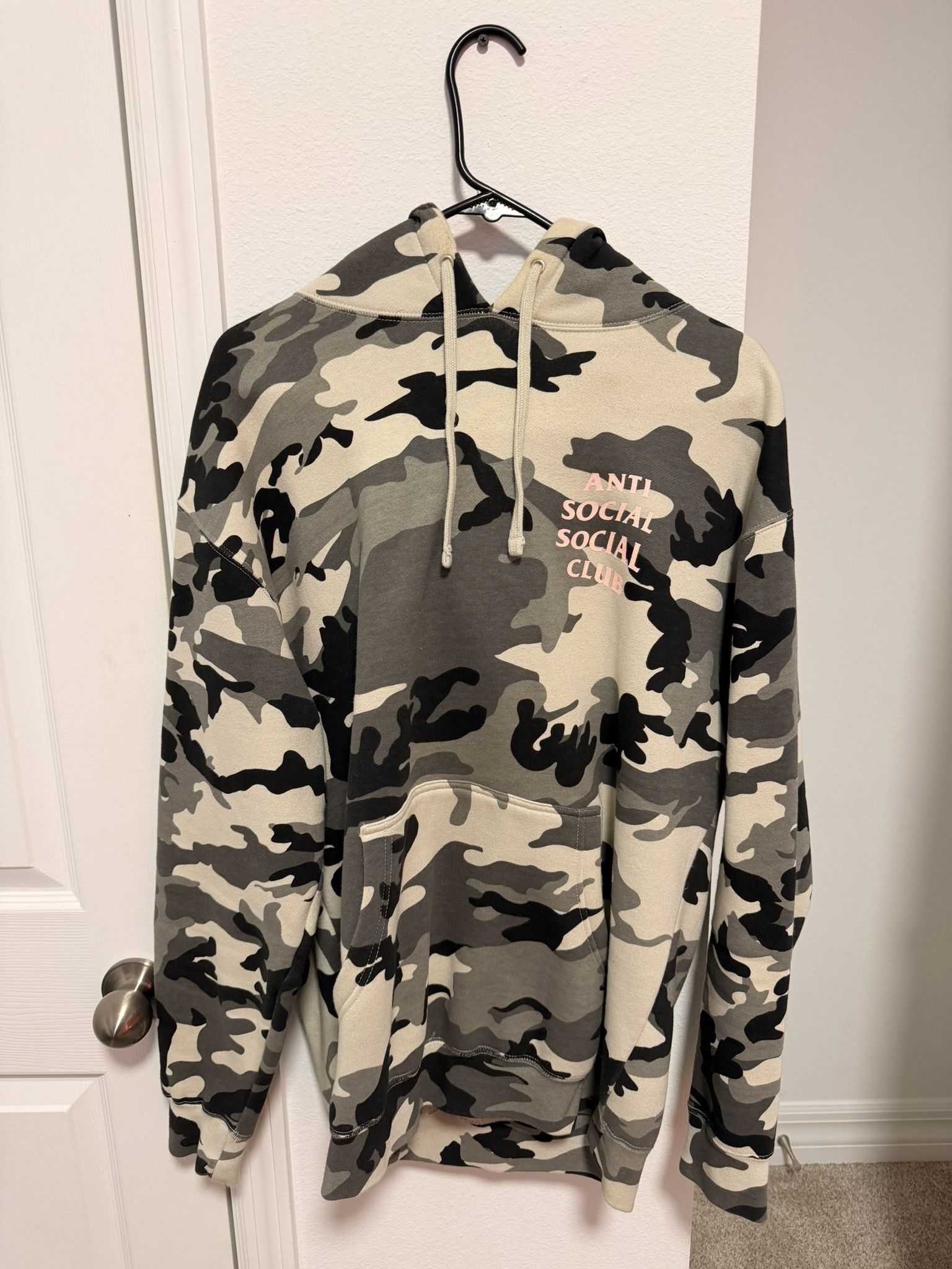 Anti Social Social Club Anti Social Social Club 'Camo' Size US M / EU 48-50 / 2 - 1 Thumbnail