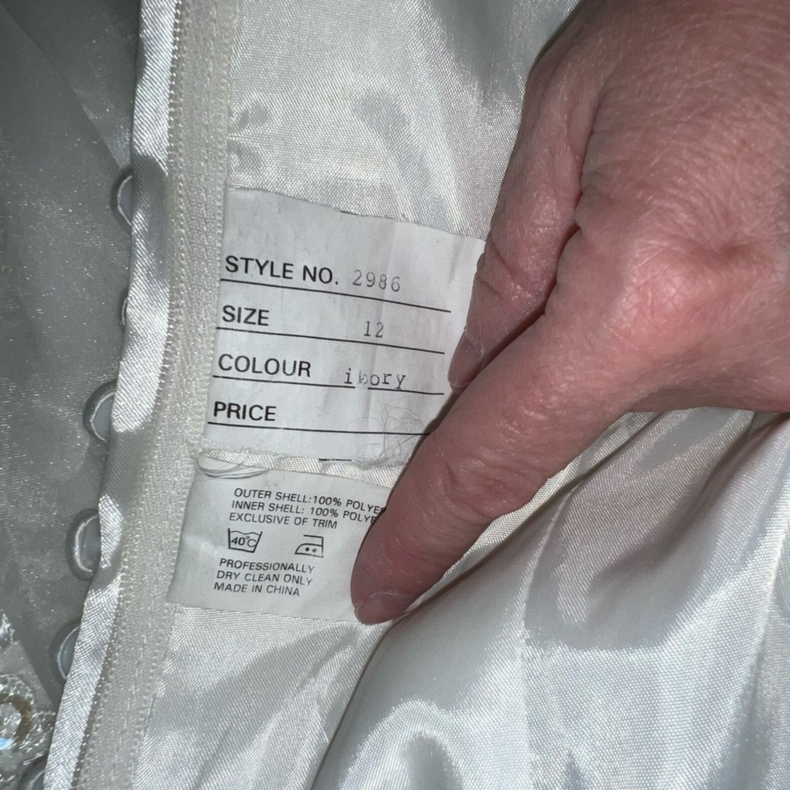 Vintage Beautiful Vintage 90s Organza & Satin Wedding Gown! Size XL / US 12-14 / IT 48-50 - 9 Thumbnail