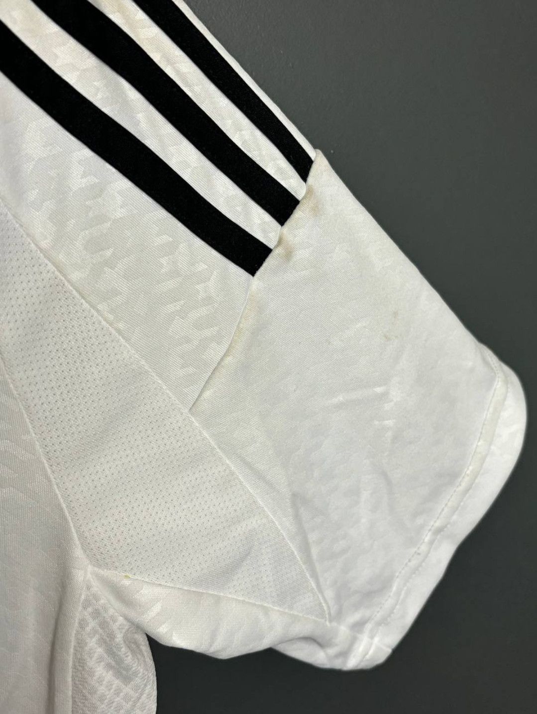 Adidas New Real Madrid 24/25 Home Football Jersey T-Shirt Size US XS / EU 42 / 0 - 9 Thumbnail